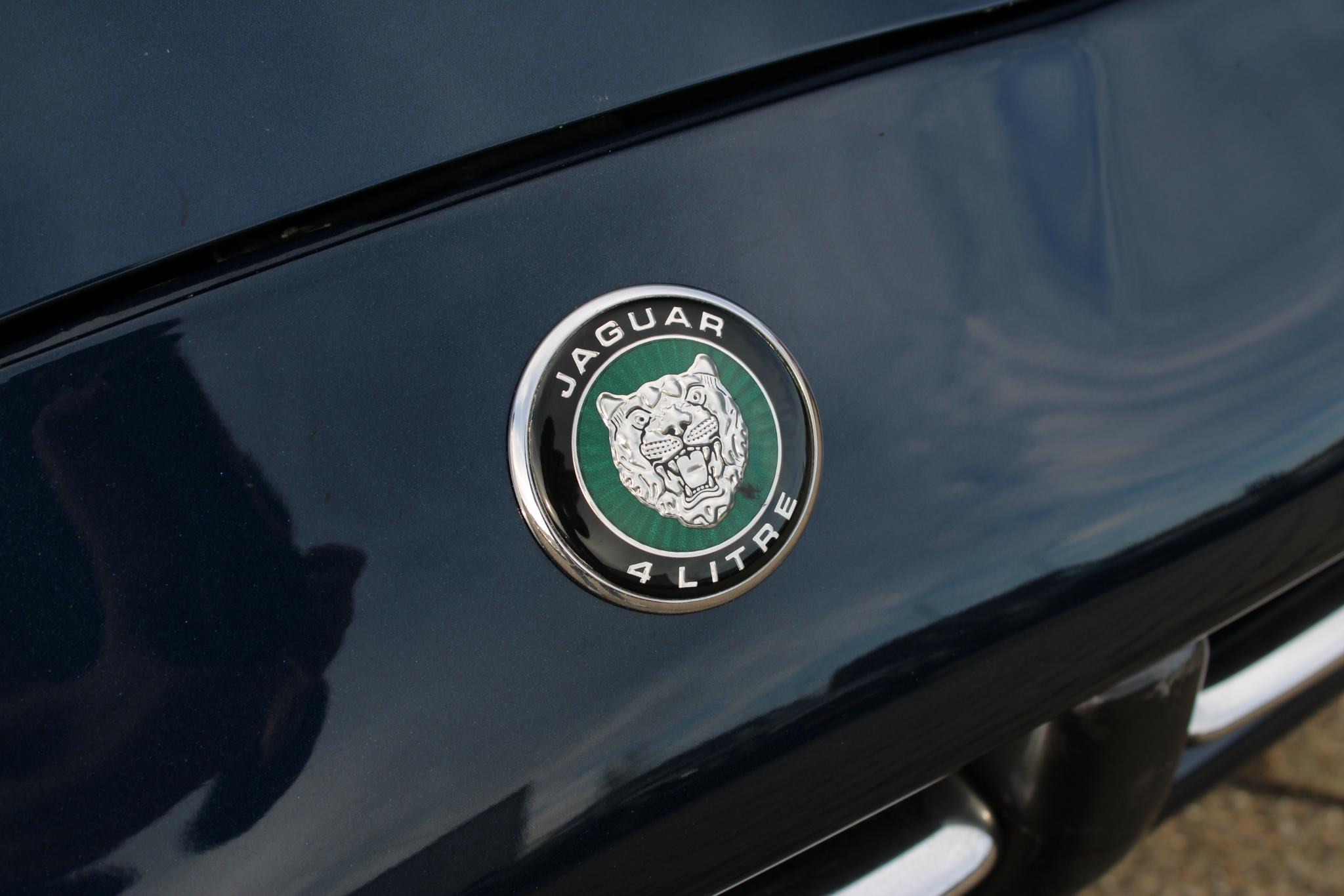 Jaguar XK8 4.0 V8 Coupé