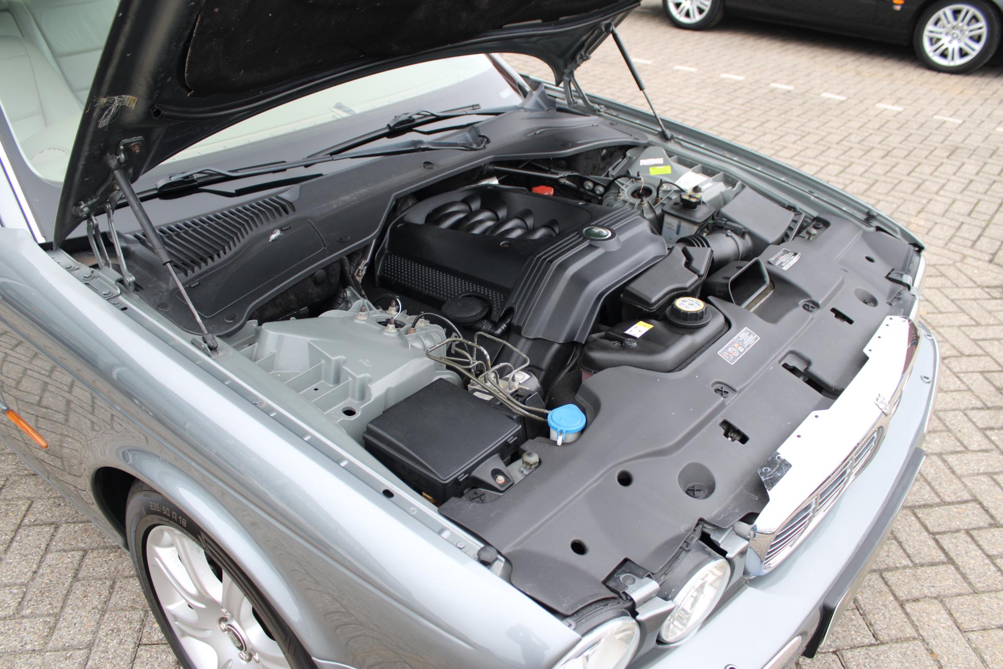 Jaguar XJ 4.2 V8 Executive