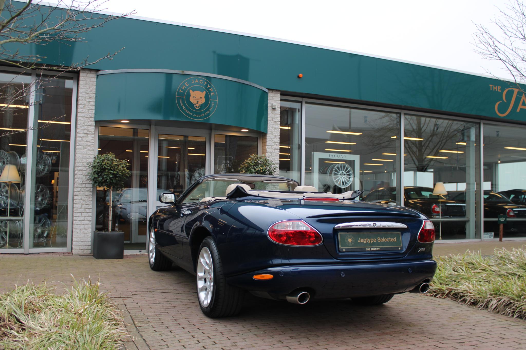 Jaguar XKR 4.0 V8 Convertible