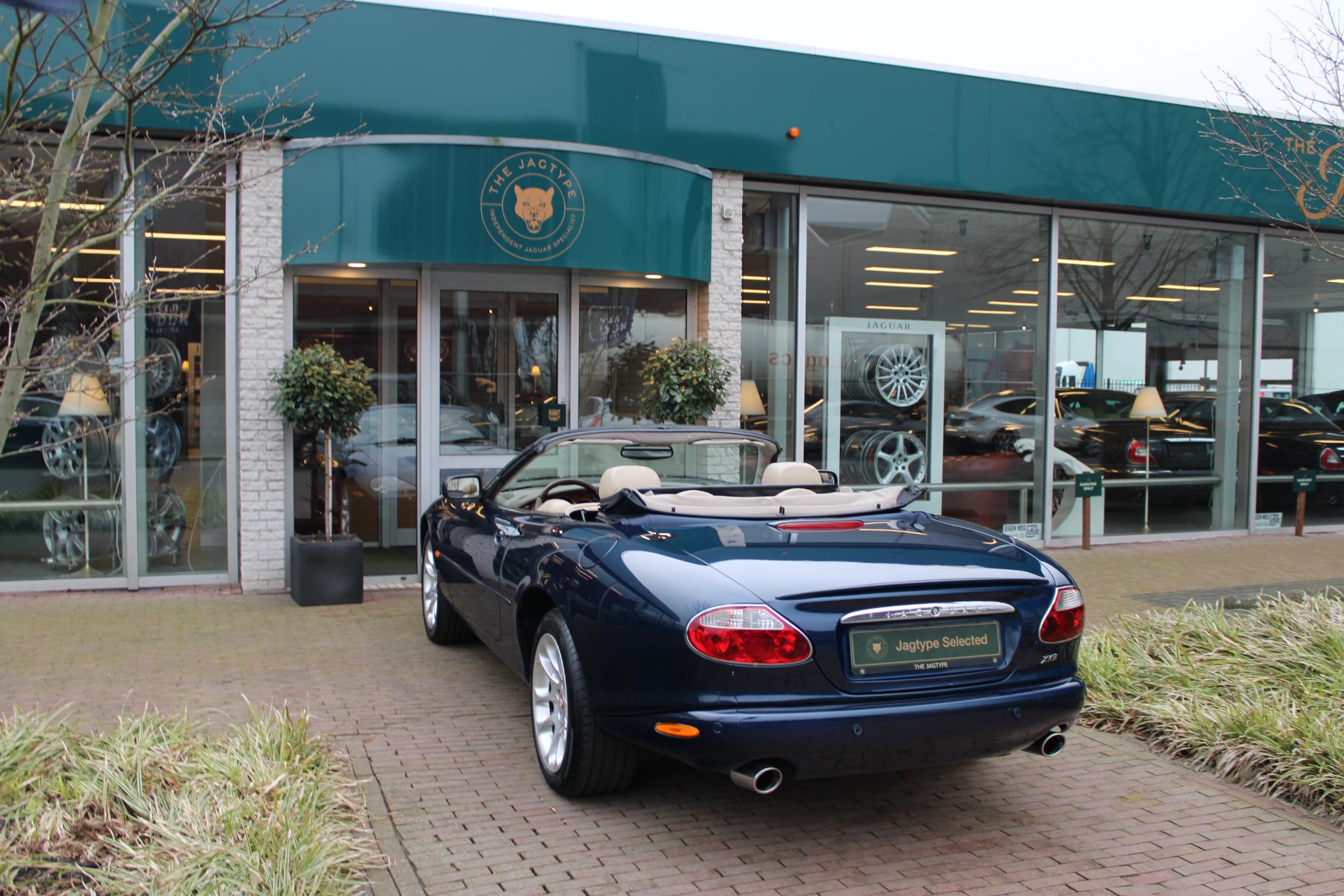 Jaguar XKR 4.0 V8 Convertible