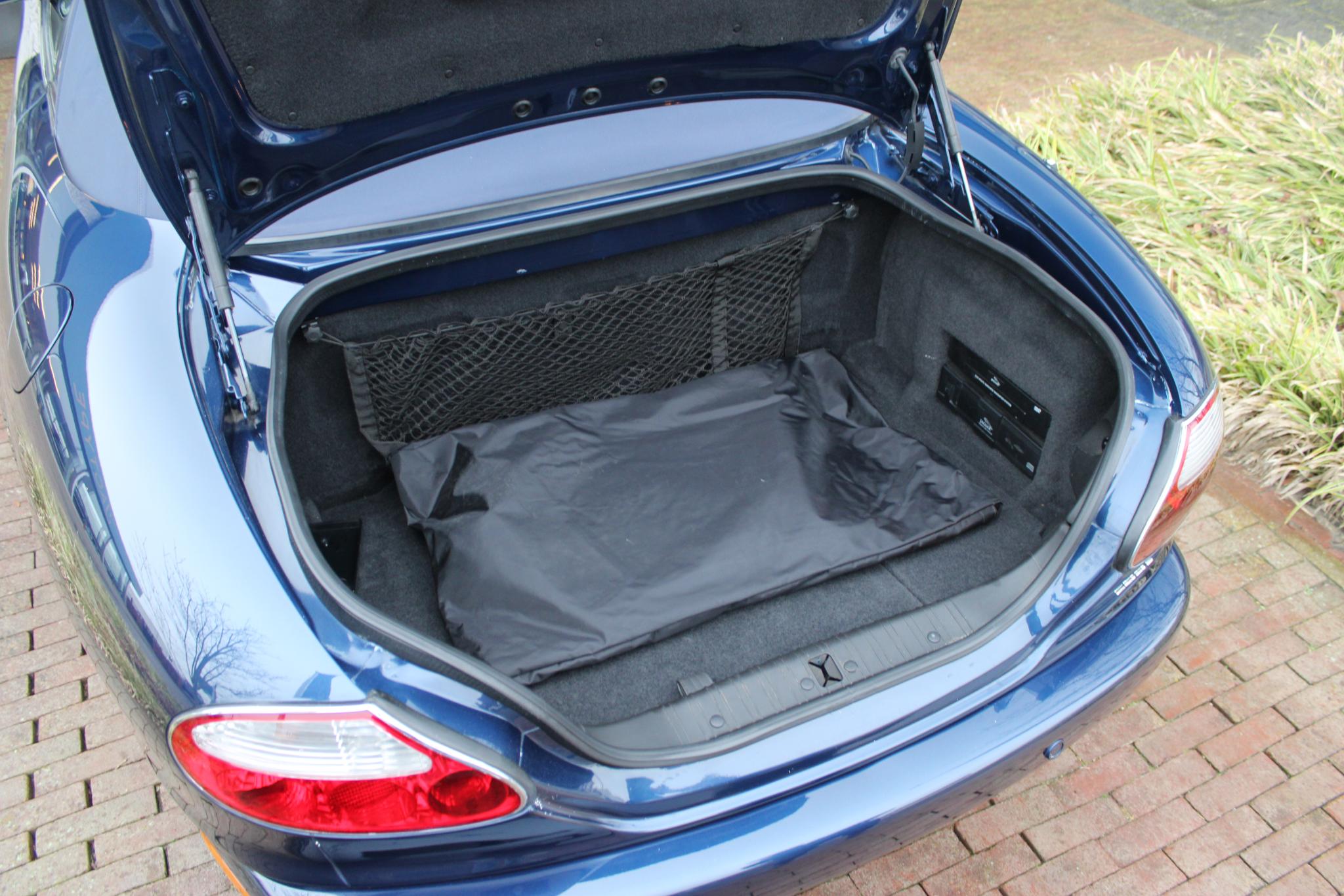 Jaguar XKR 4.0 V8 Convertible