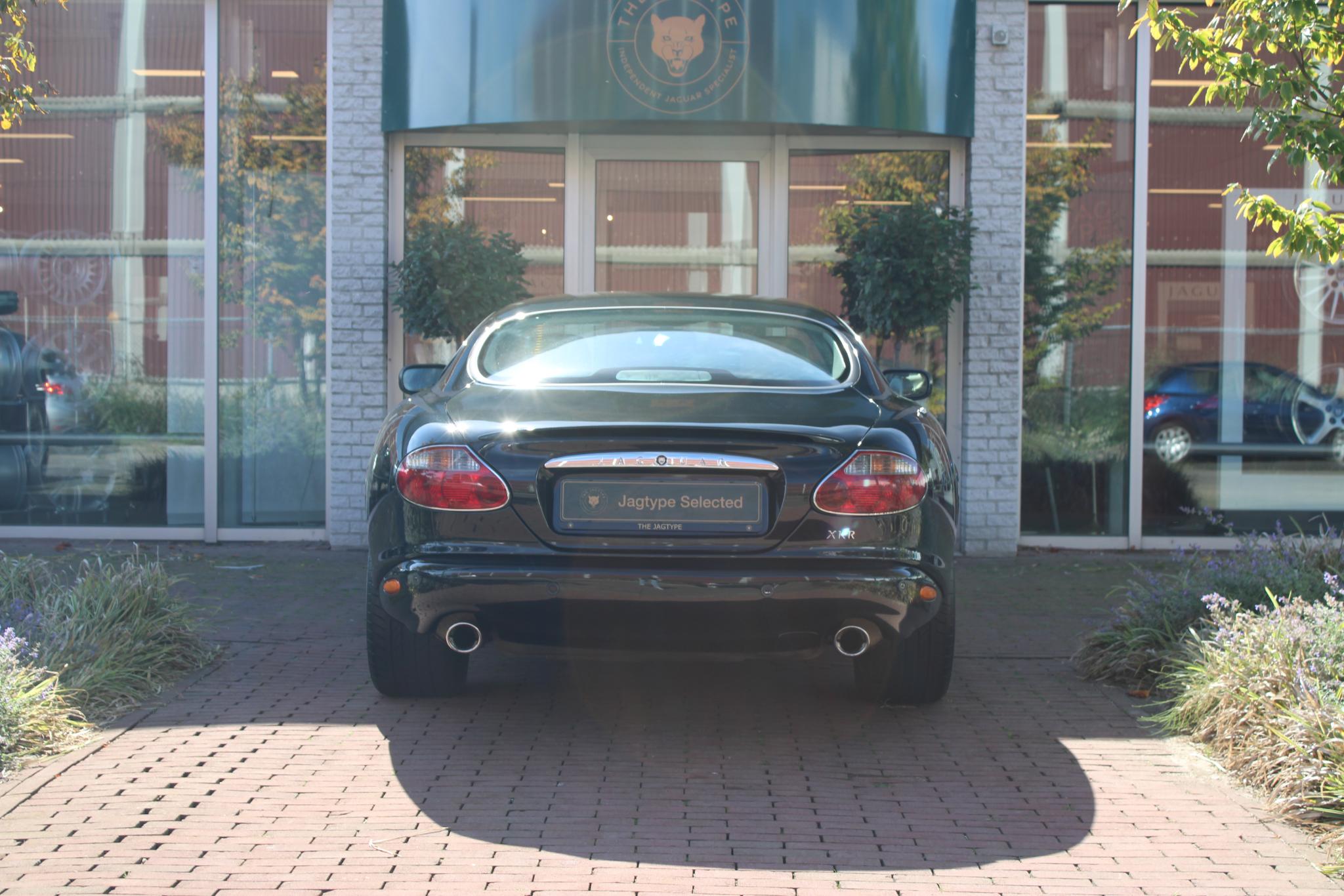 Jaguar XKR 4.0 V8 Coupé