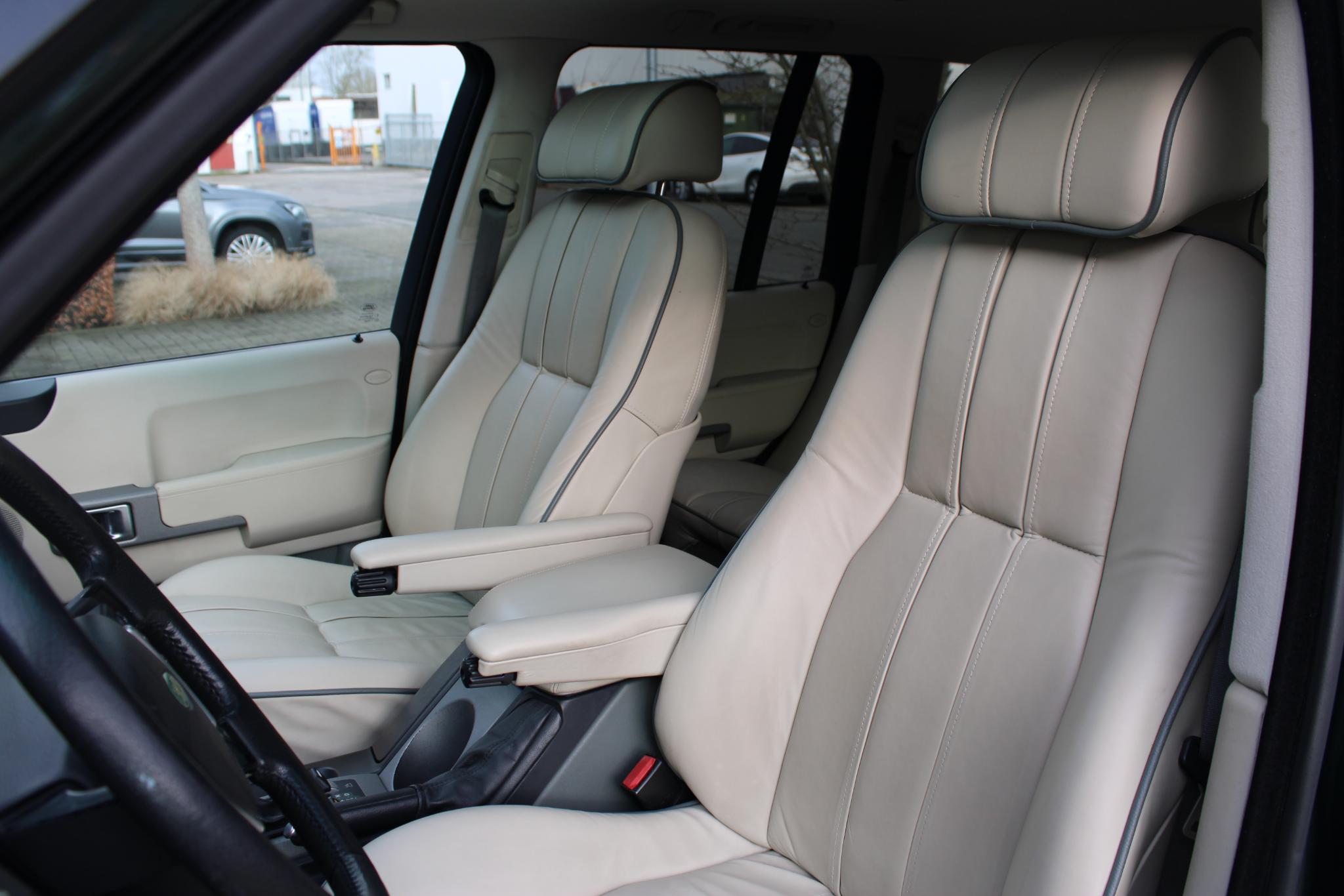 Land Rover Range Rover 4.4 V8 Vogue