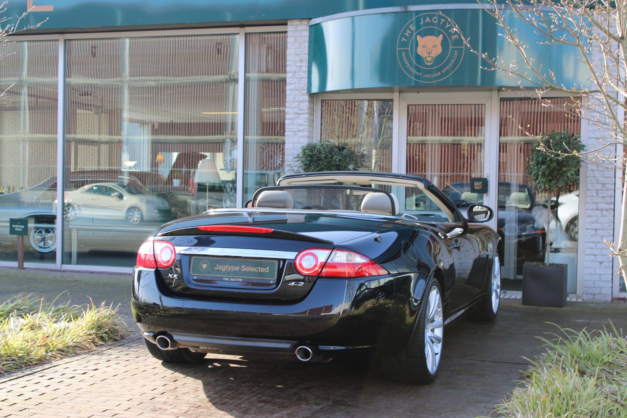 Jaguar XK 4.2 V8 Convertible