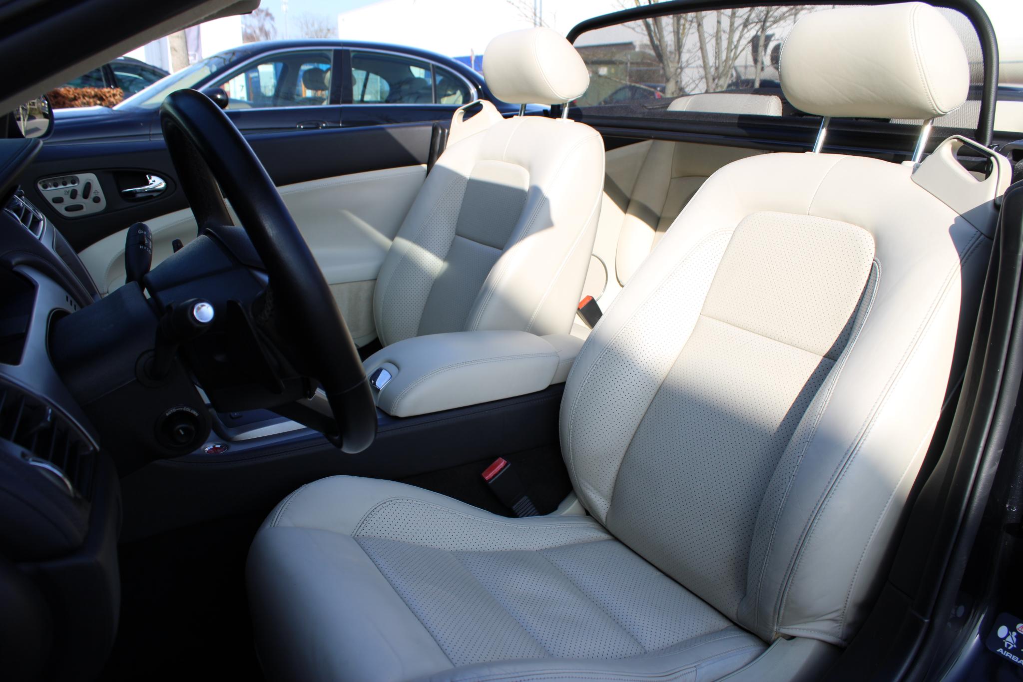 Jaguar XK 4.2 V8 Convertible