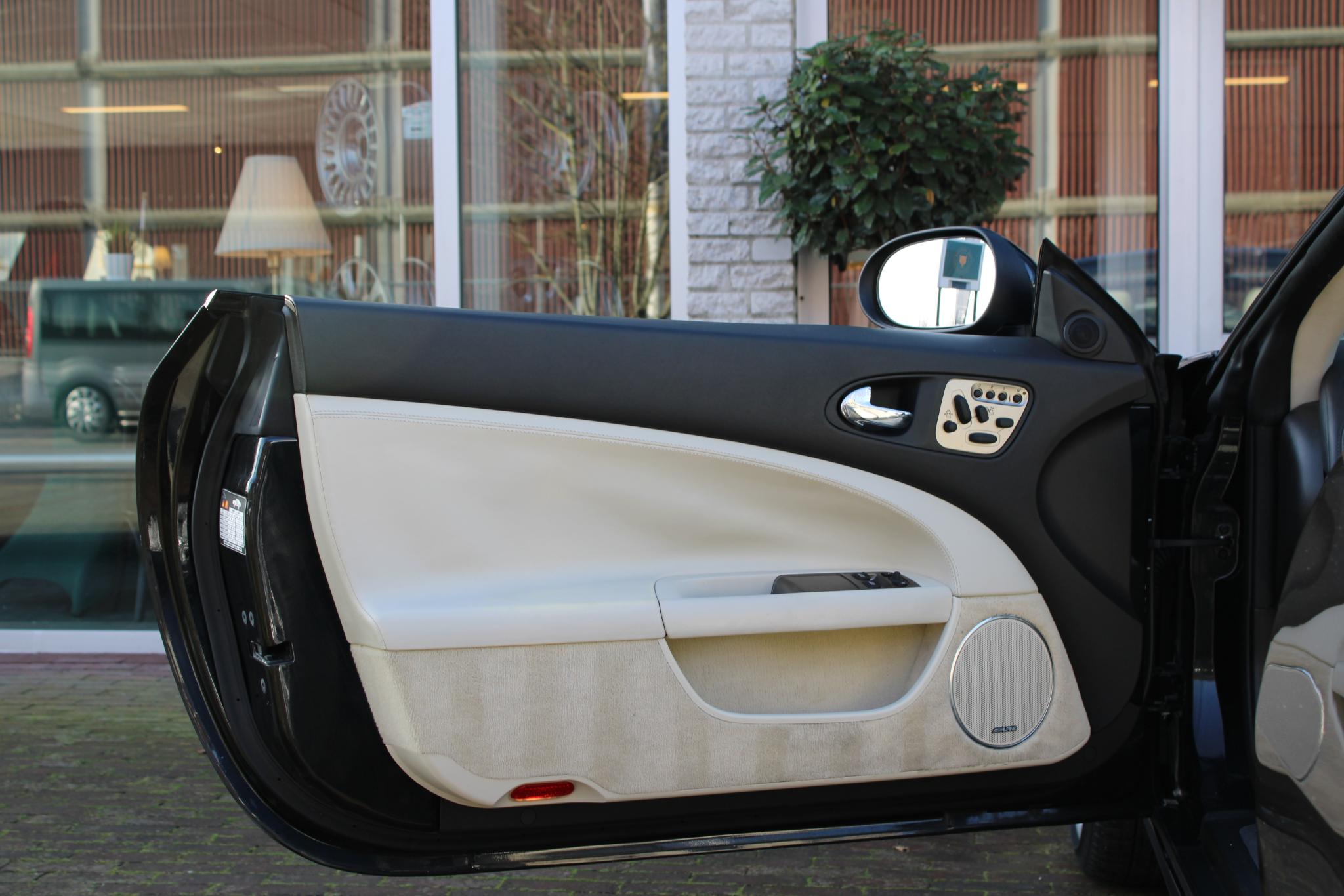 Jaguar XK 4.2 V8 Convertible