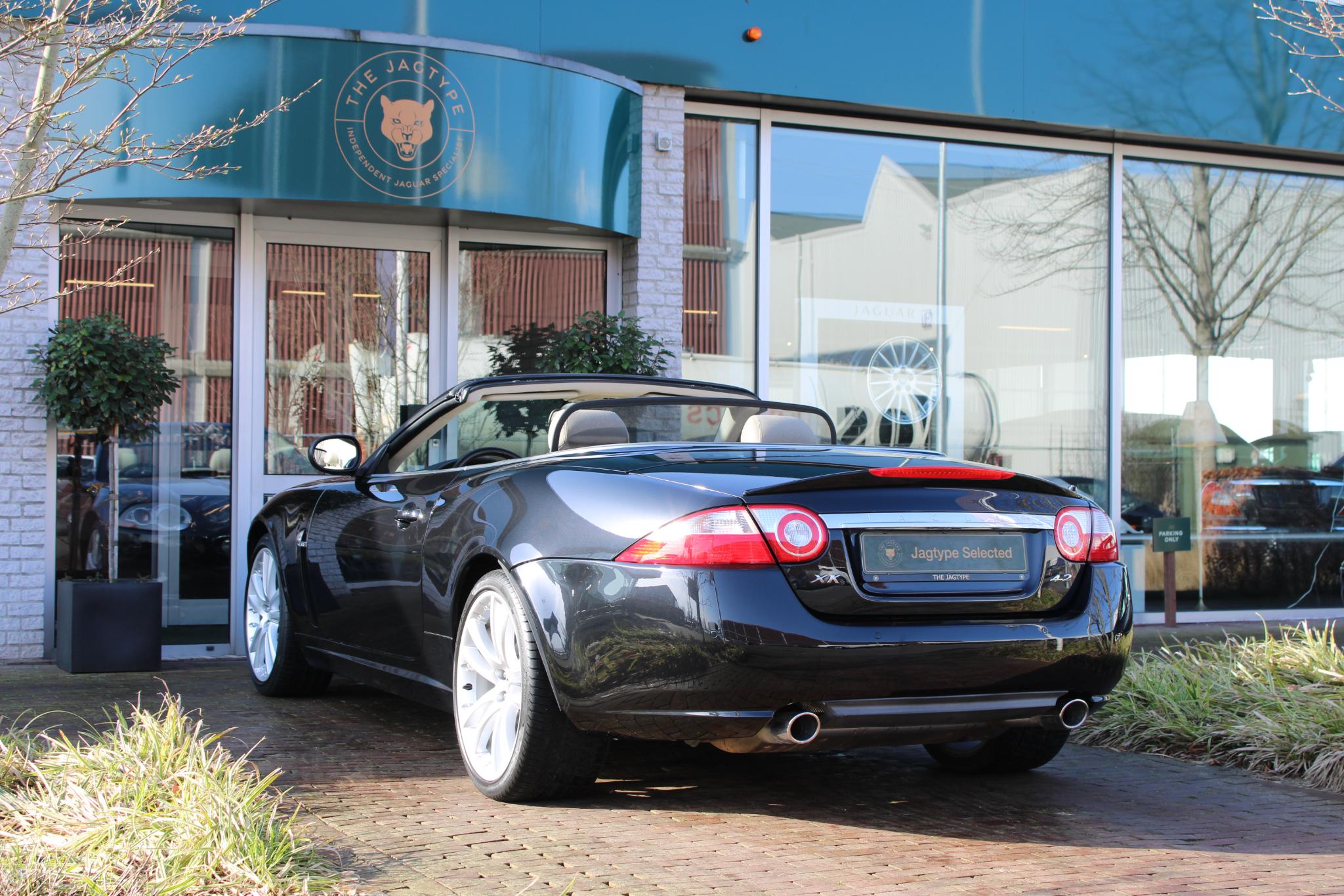 Jaguar XK 4.2 V8 Convertible