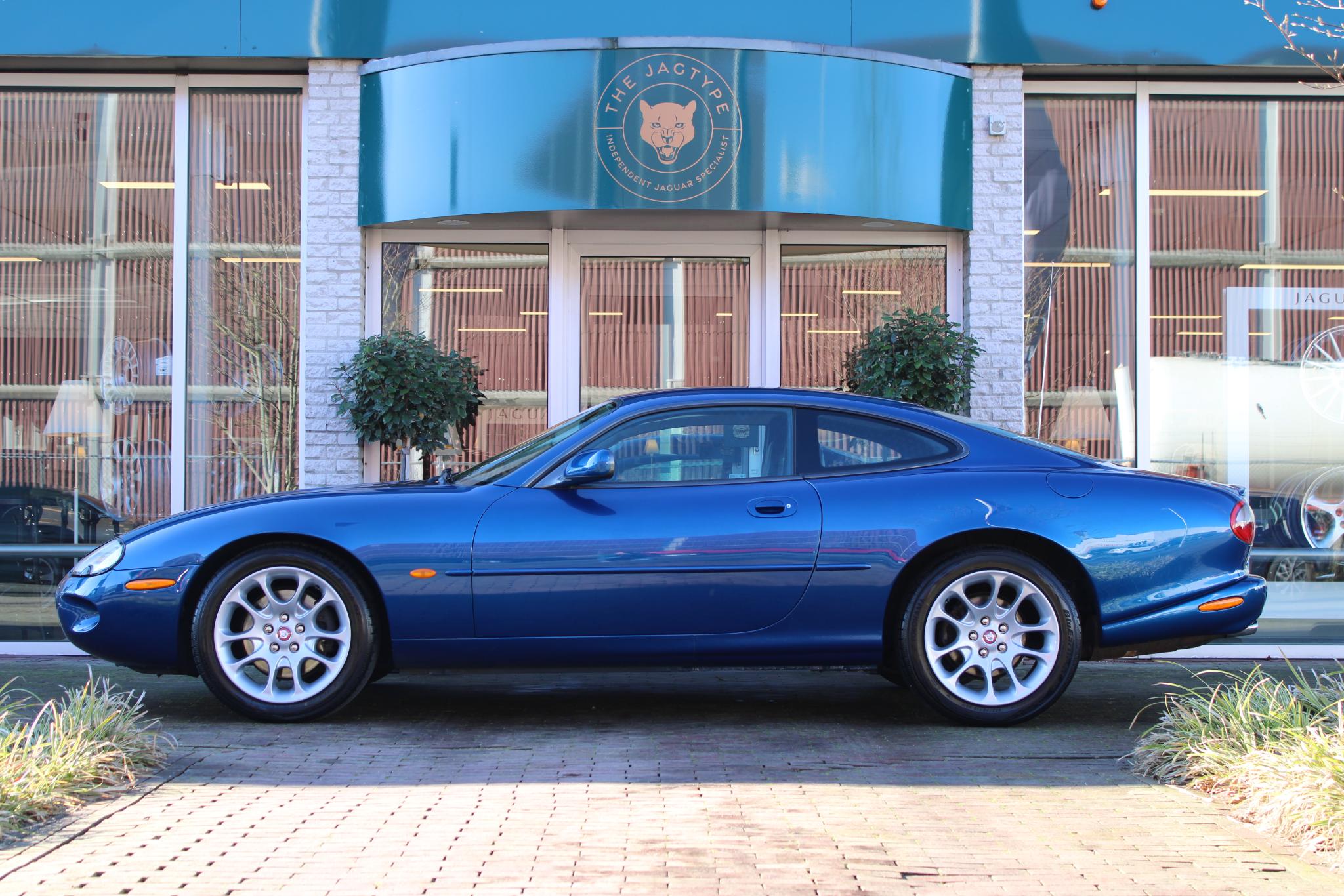 Jaguar XKR 4.0 V8 Coupé