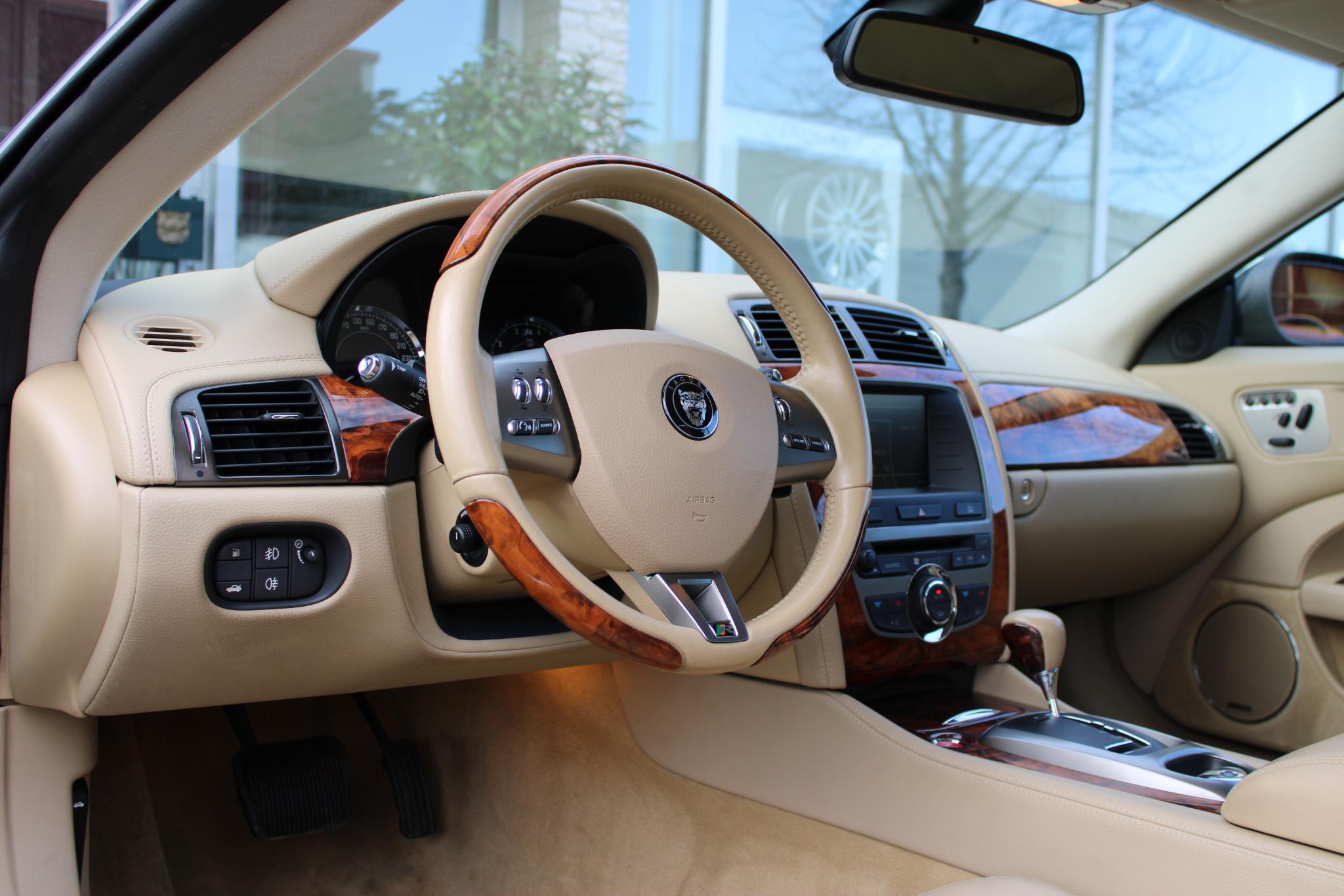 Jaguar XKR 4.2 V8 Coupé