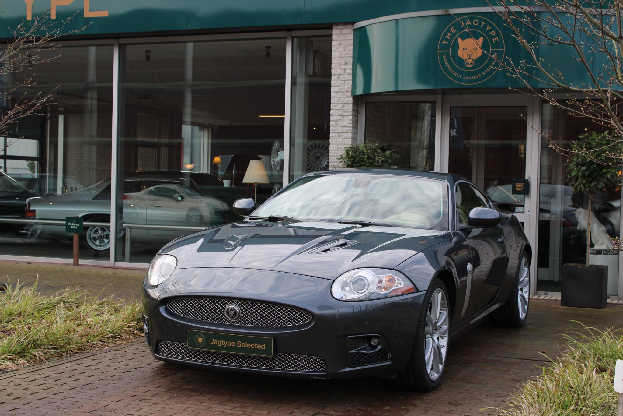 Jaguar XKR 4.2 V8 Coupé