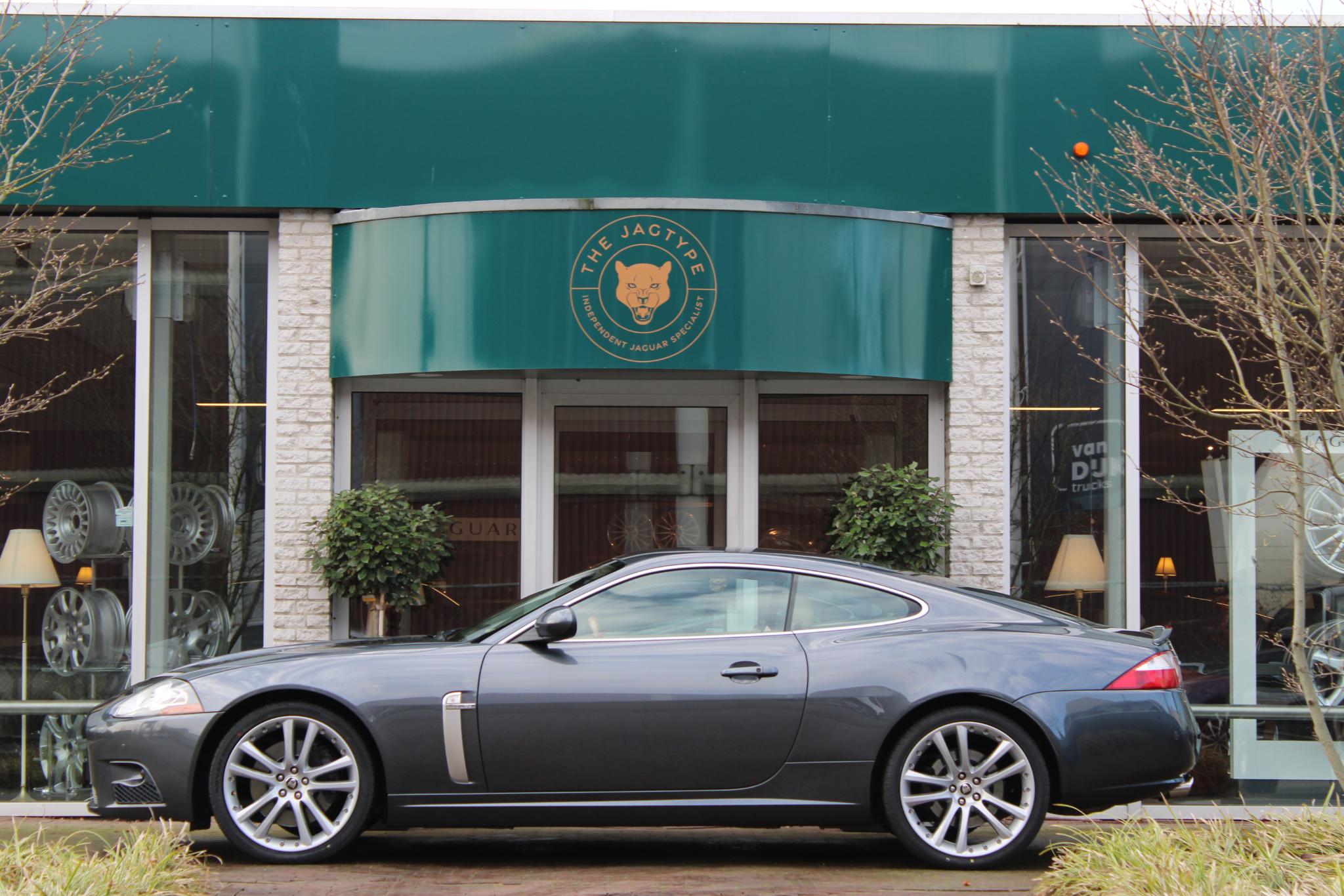 Jaguar XKR 4.2 V8 Coupé