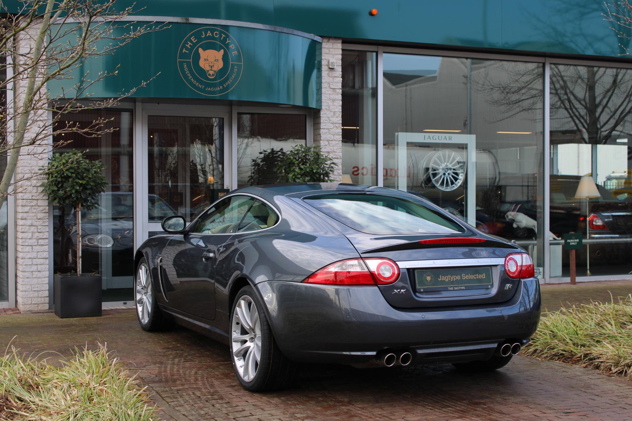 Jaguar XKR 4.2 V8 Coupé