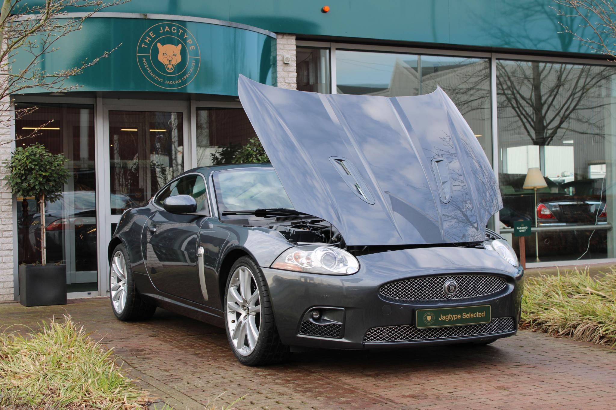 Jaguar XKR 4.2 V8 Coupé