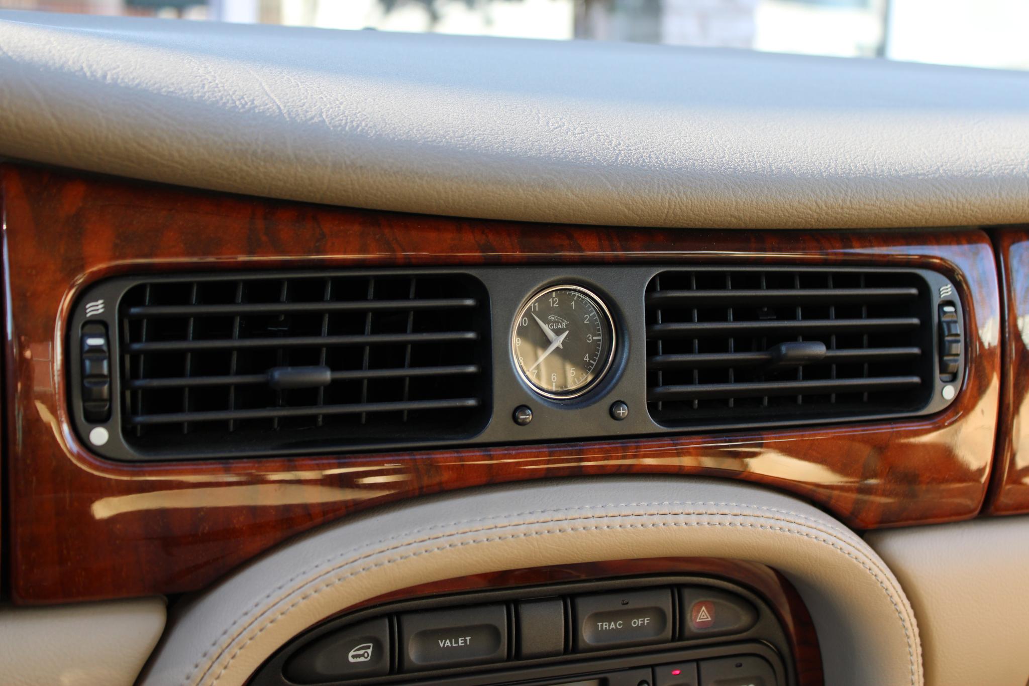 Jaguar XJ 3.2 V8 Executive