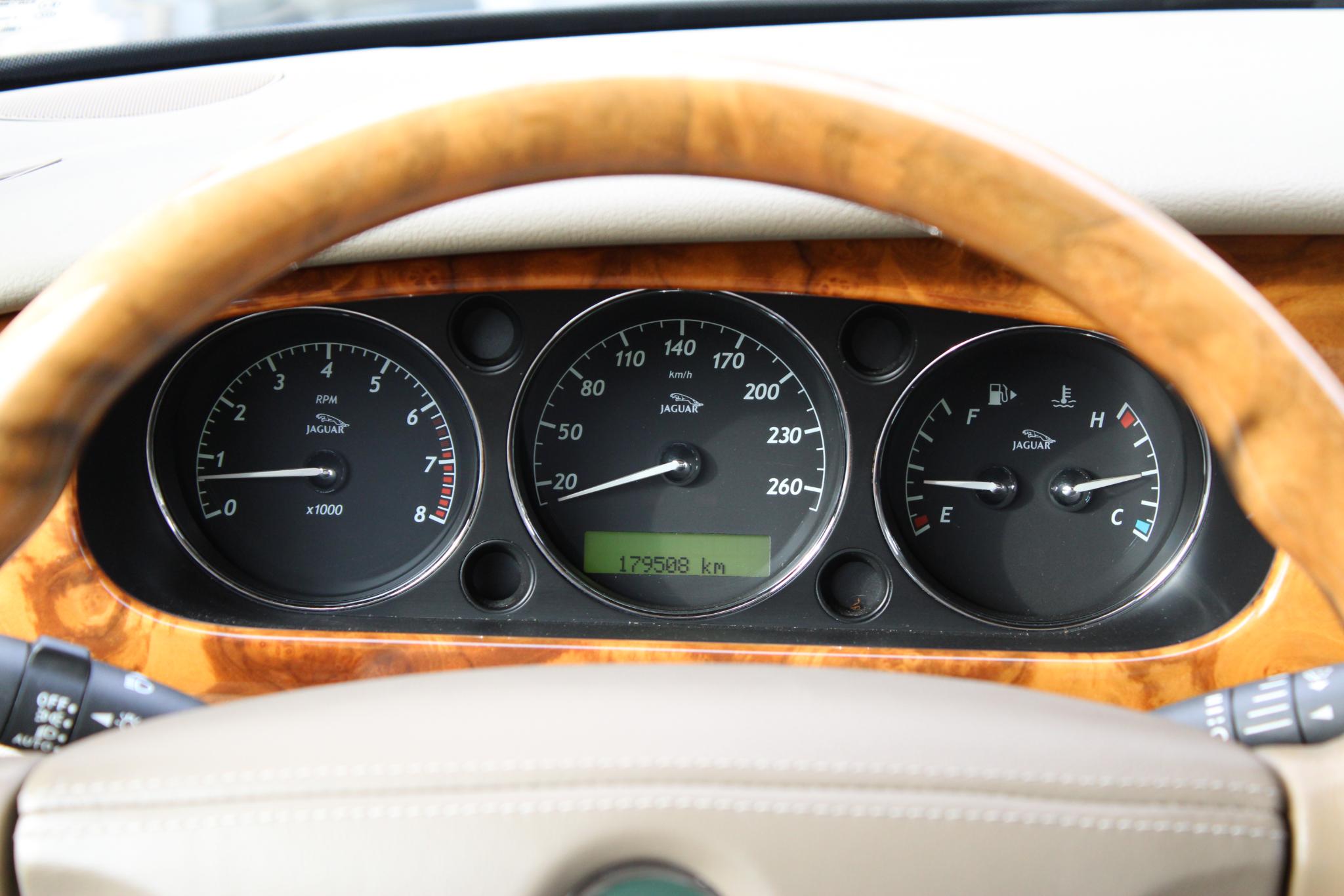 Jaguar XJ 4.2 V8 Executive