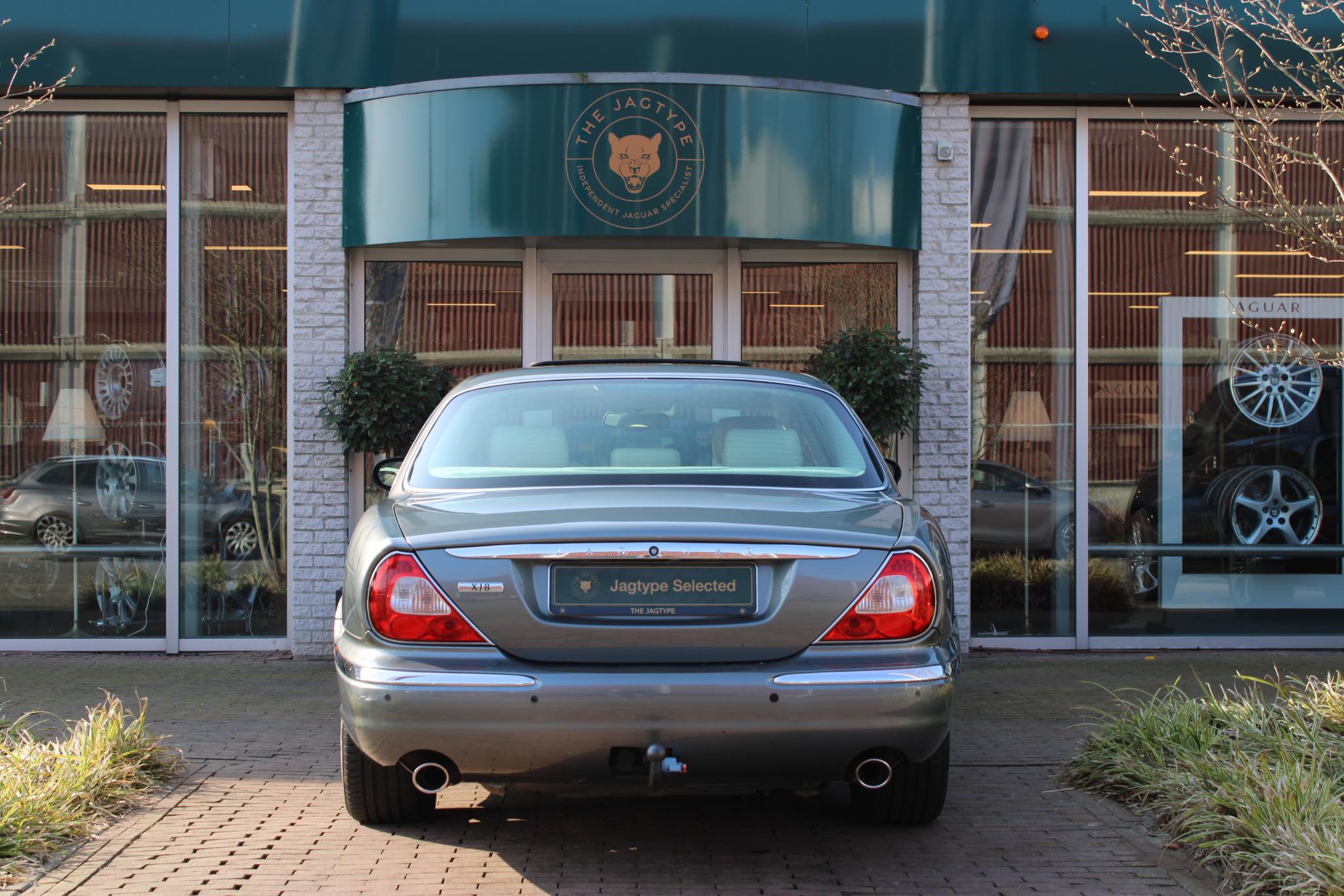 Jaguar XJ 4.2 V8 Executive