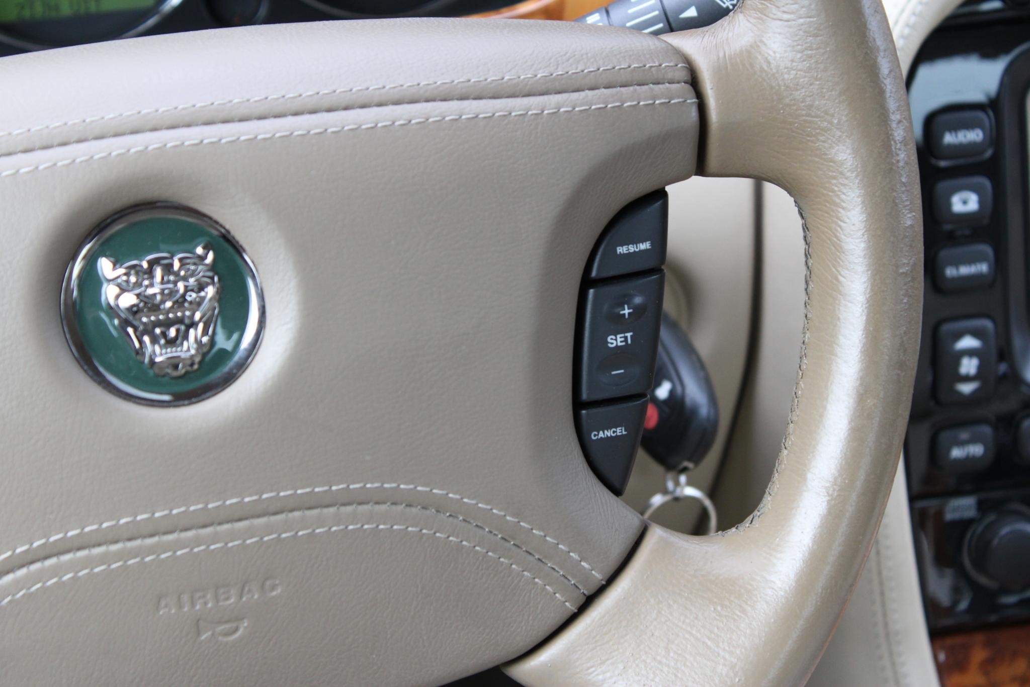 Jaguar XJ 4.2 V8 Executive