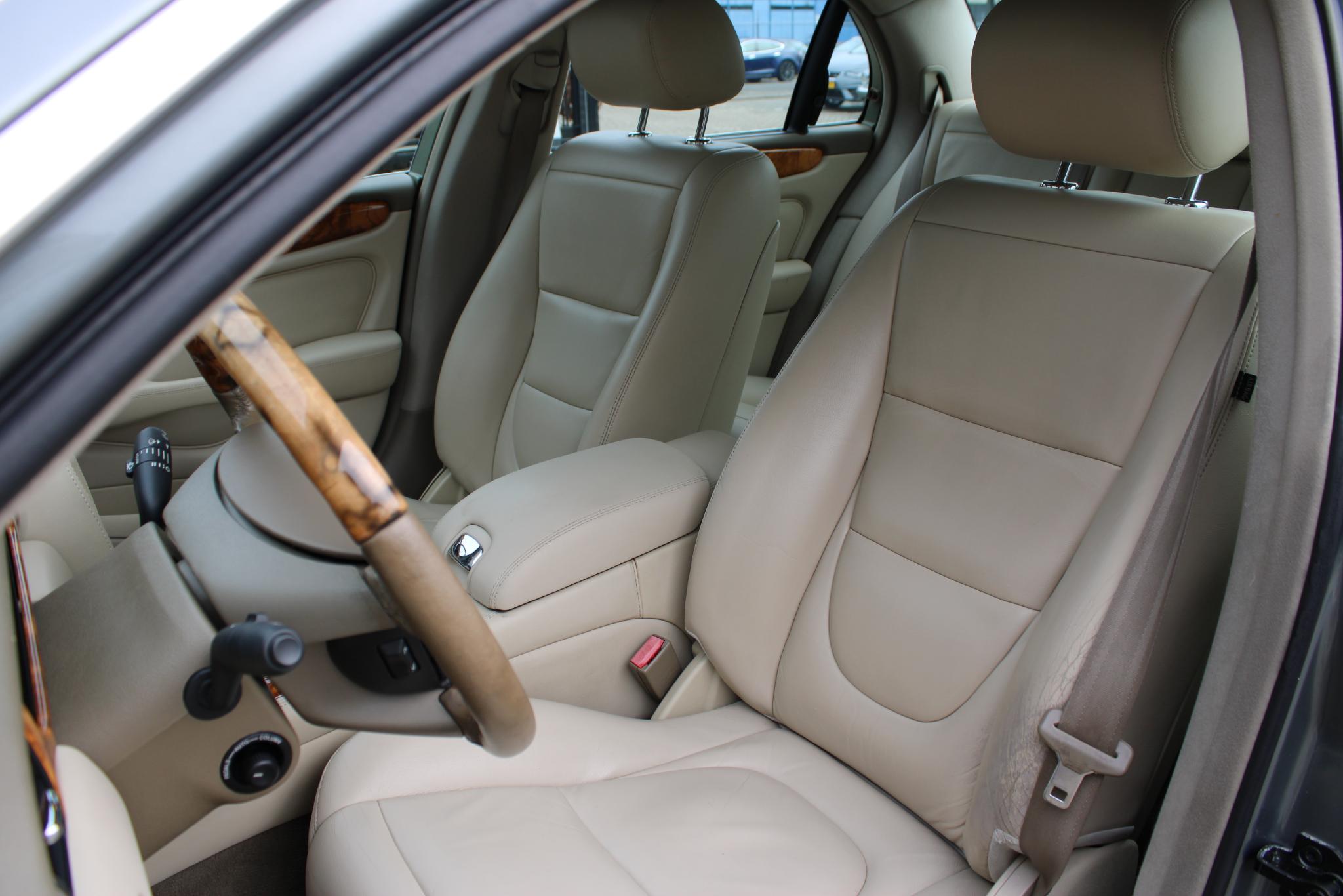 Jaguar XJ 4.2 V8 Executive