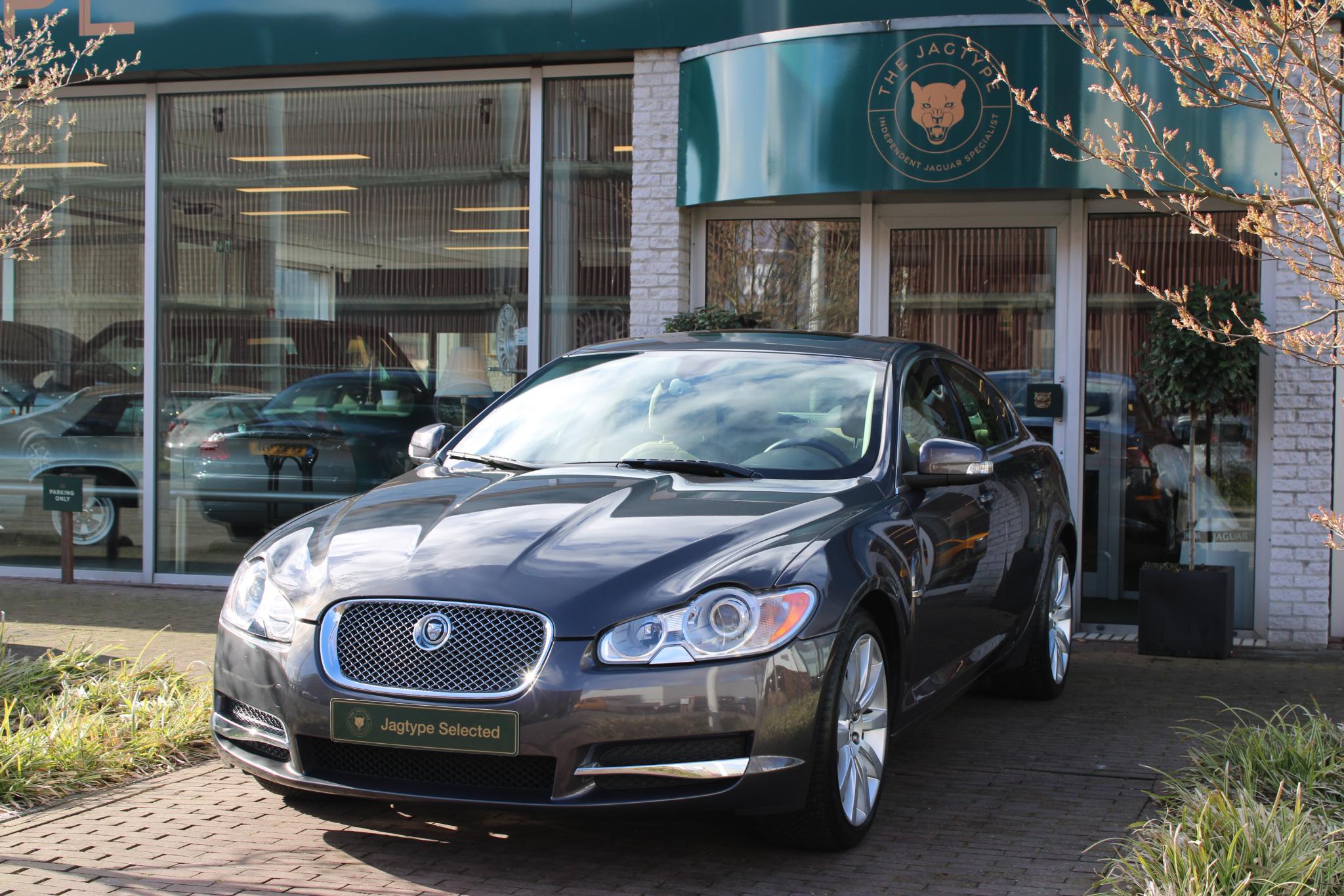 Jaguar XF 3.0 V6 Premium Luxury