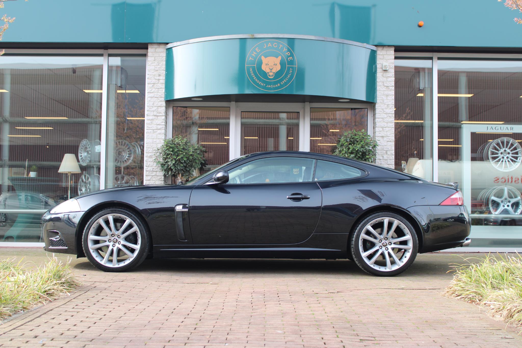 Jaguar XKR 4.2 V8 Coupé