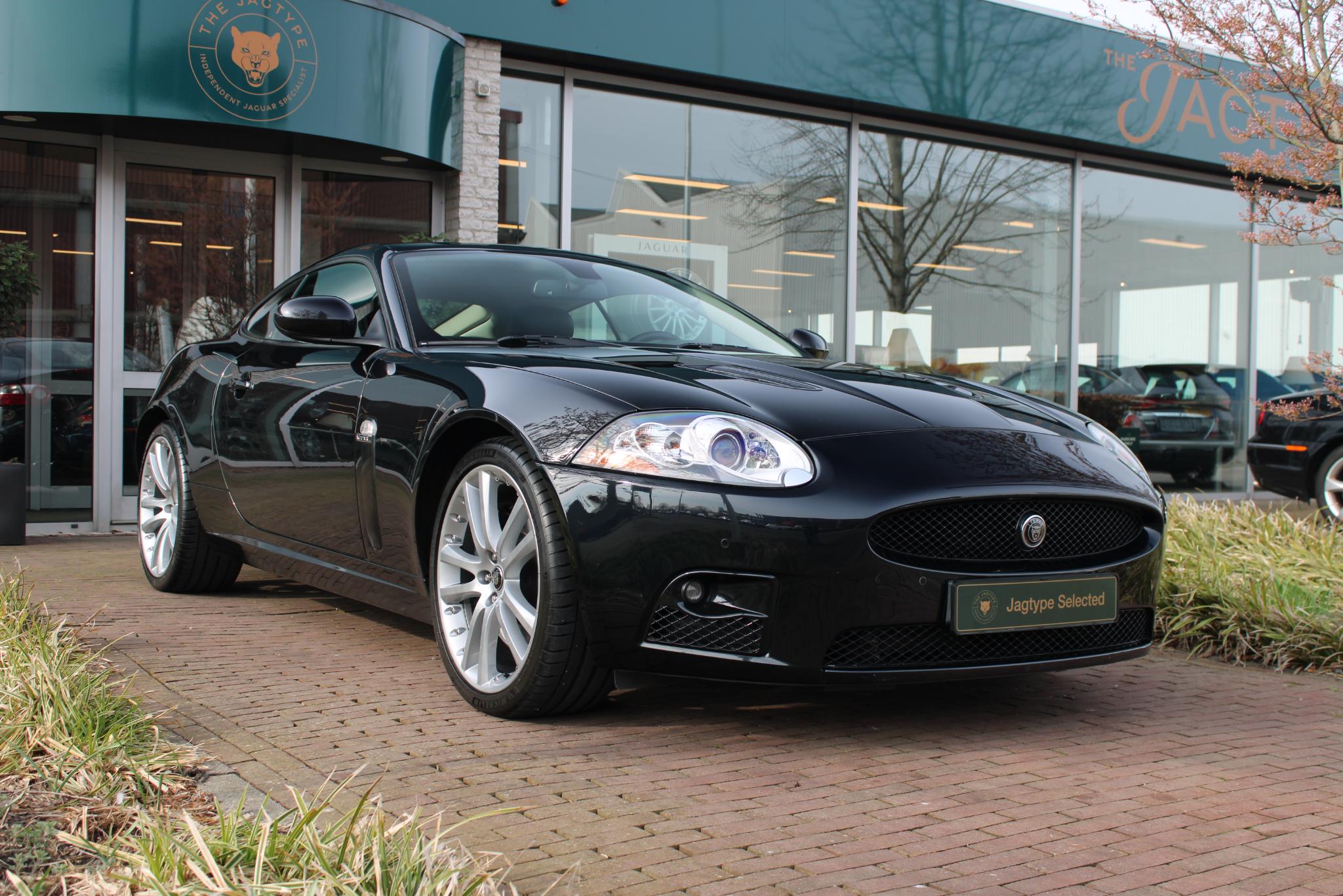 Jaguar XKR 4.2 V8 Coupé