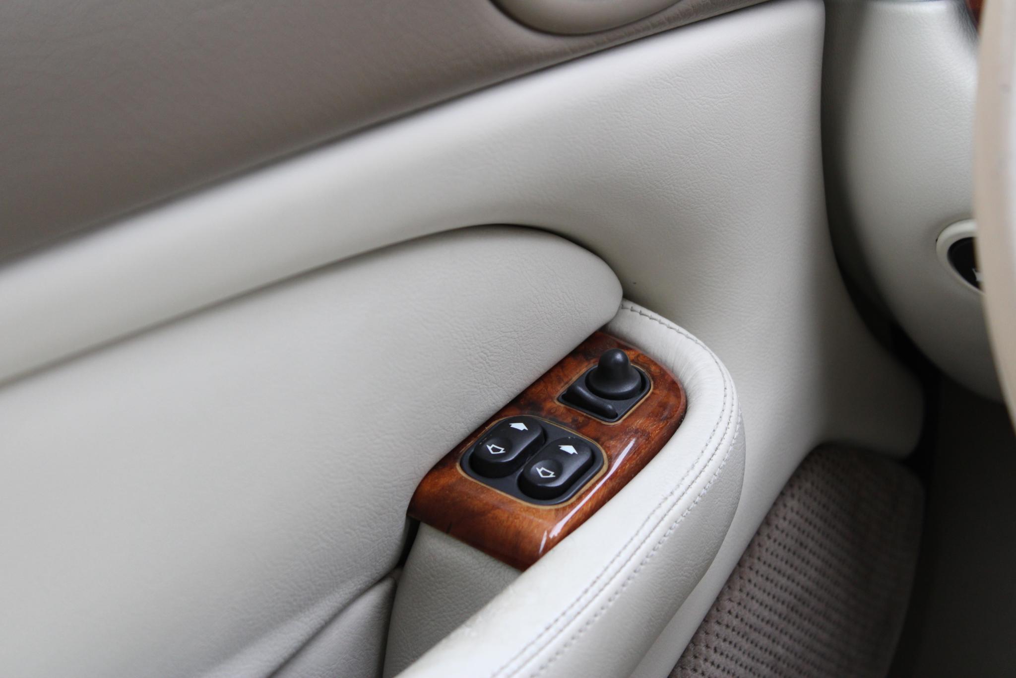 Jaguar XKR 4.0 V8 Coupé