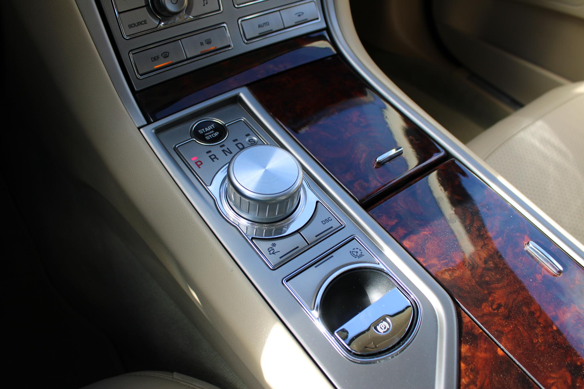 Jaguar XF 3.0 V6 Premium Luxury