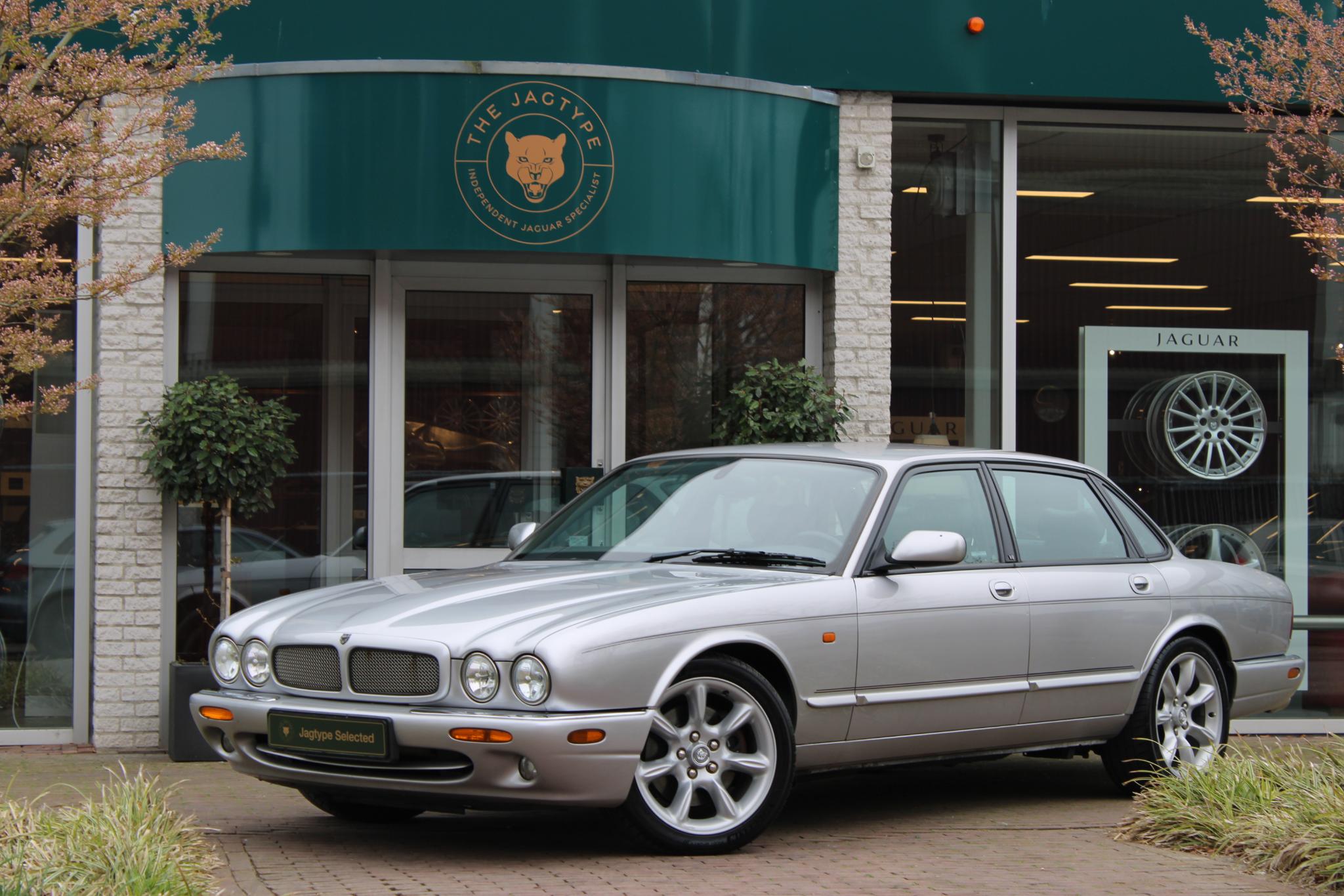 Jaguar XJR 4.0 V8