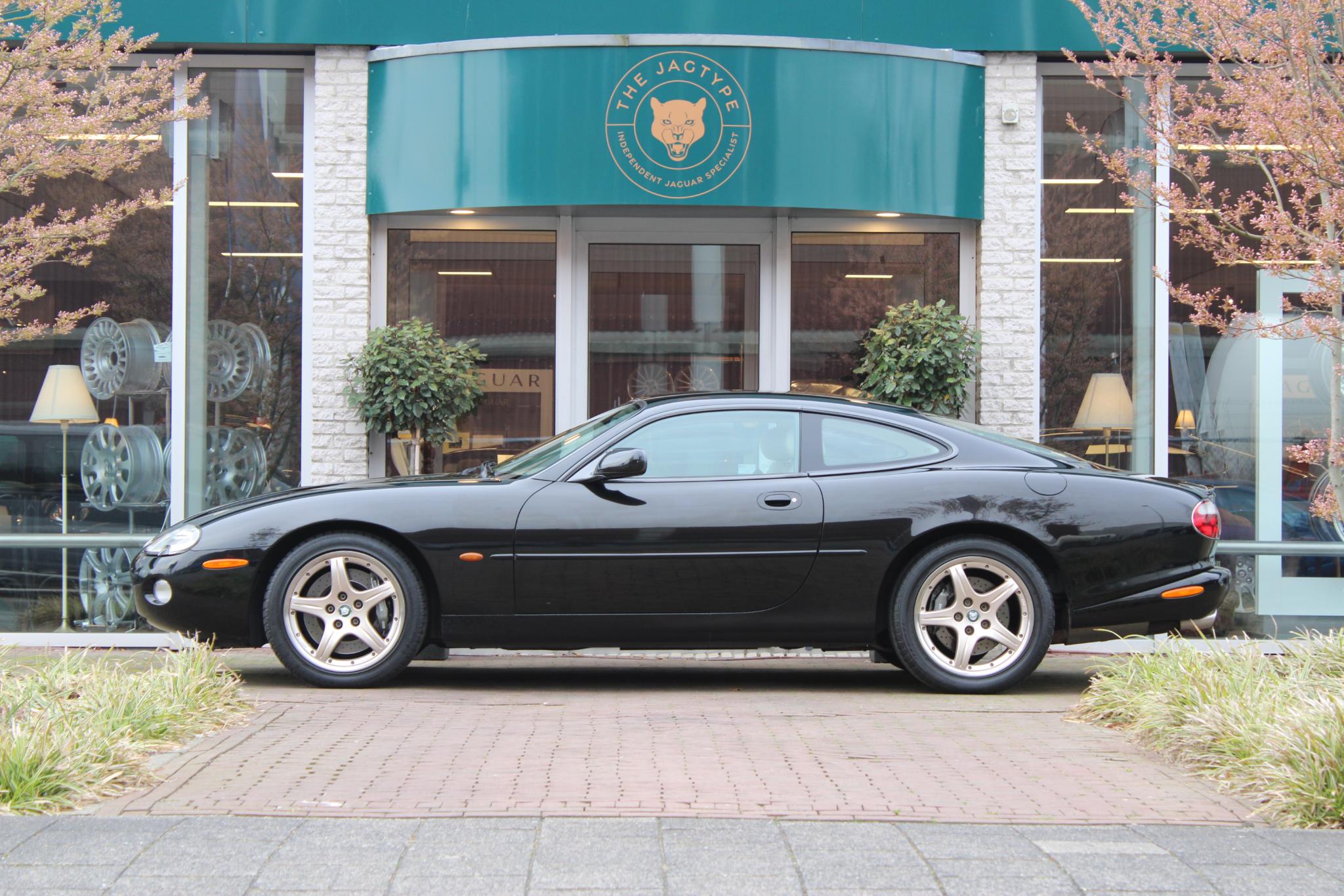 Jaguar XKR 4.0 V8 Coupé