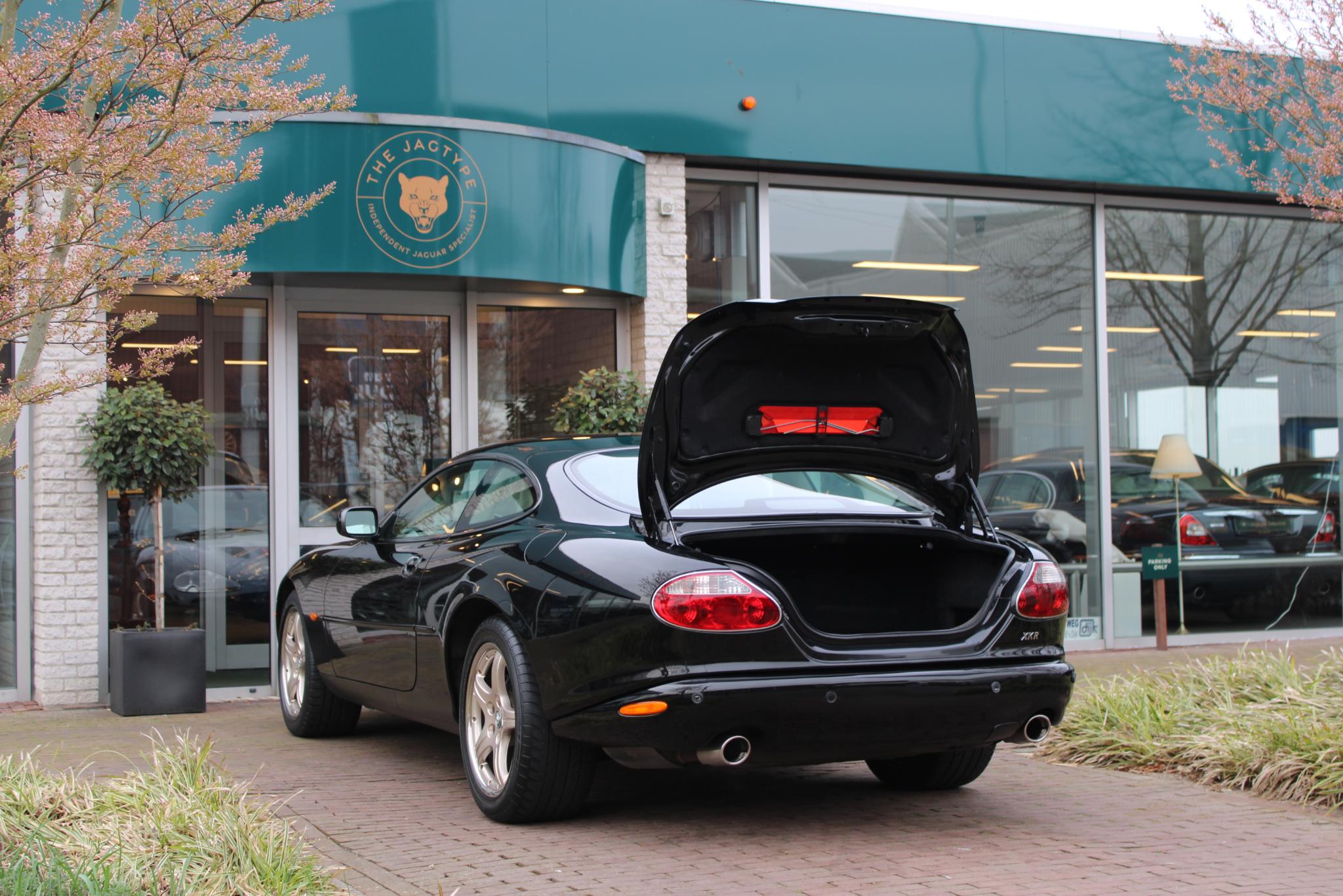 Jaguar XKR 4.0 V8 Coupé