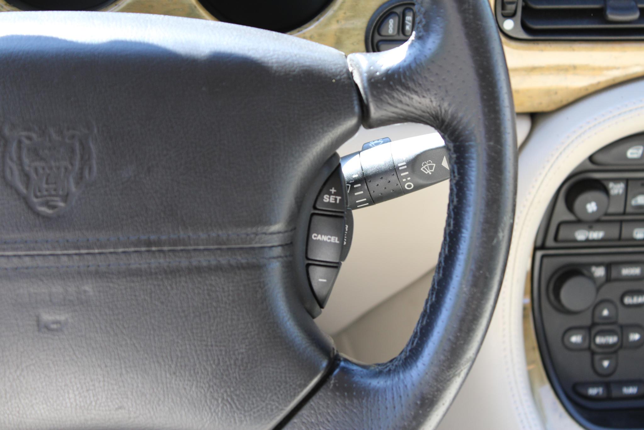 Jaguar XJ 3.2 V8 Executive