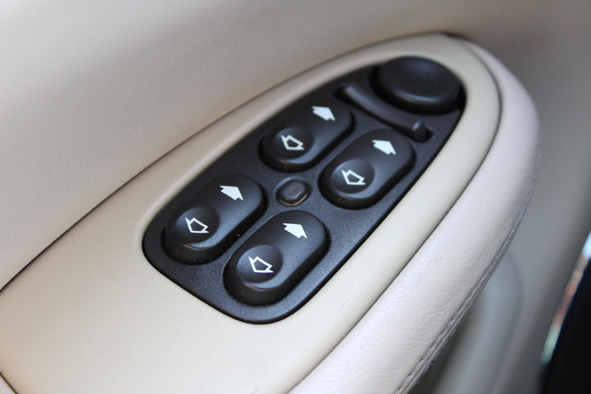 Jaguar XJ 3.2 V8 Executive