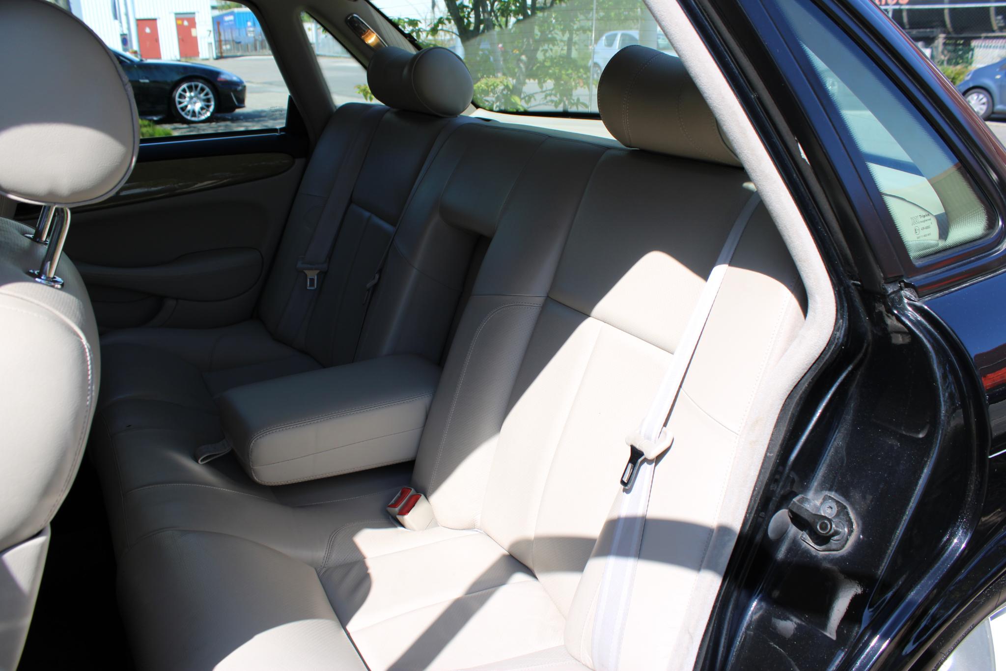 Jaguar XJ 3.2 V8 Executive