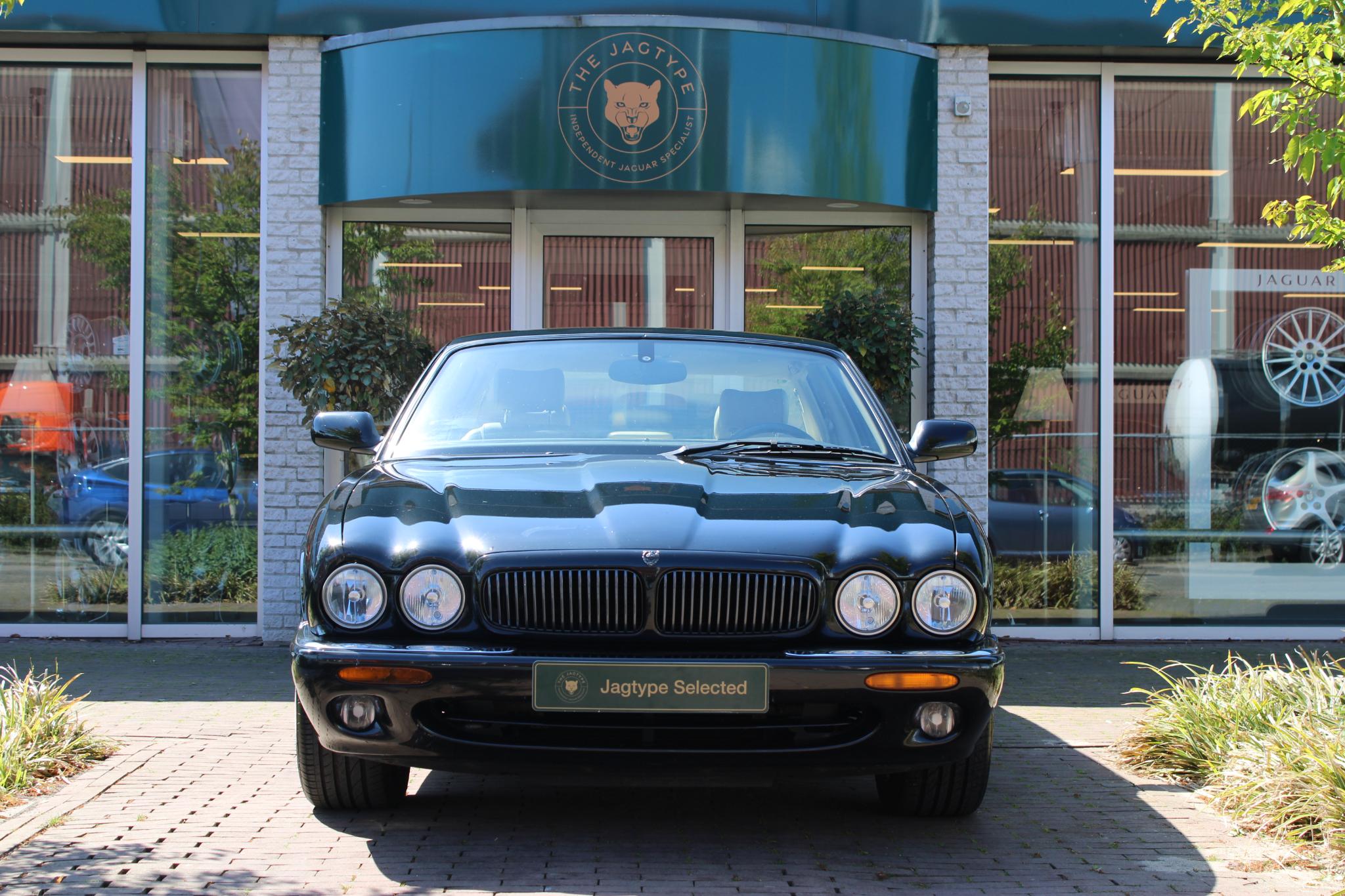 Jaguar XJ 3.2 V8 Executive