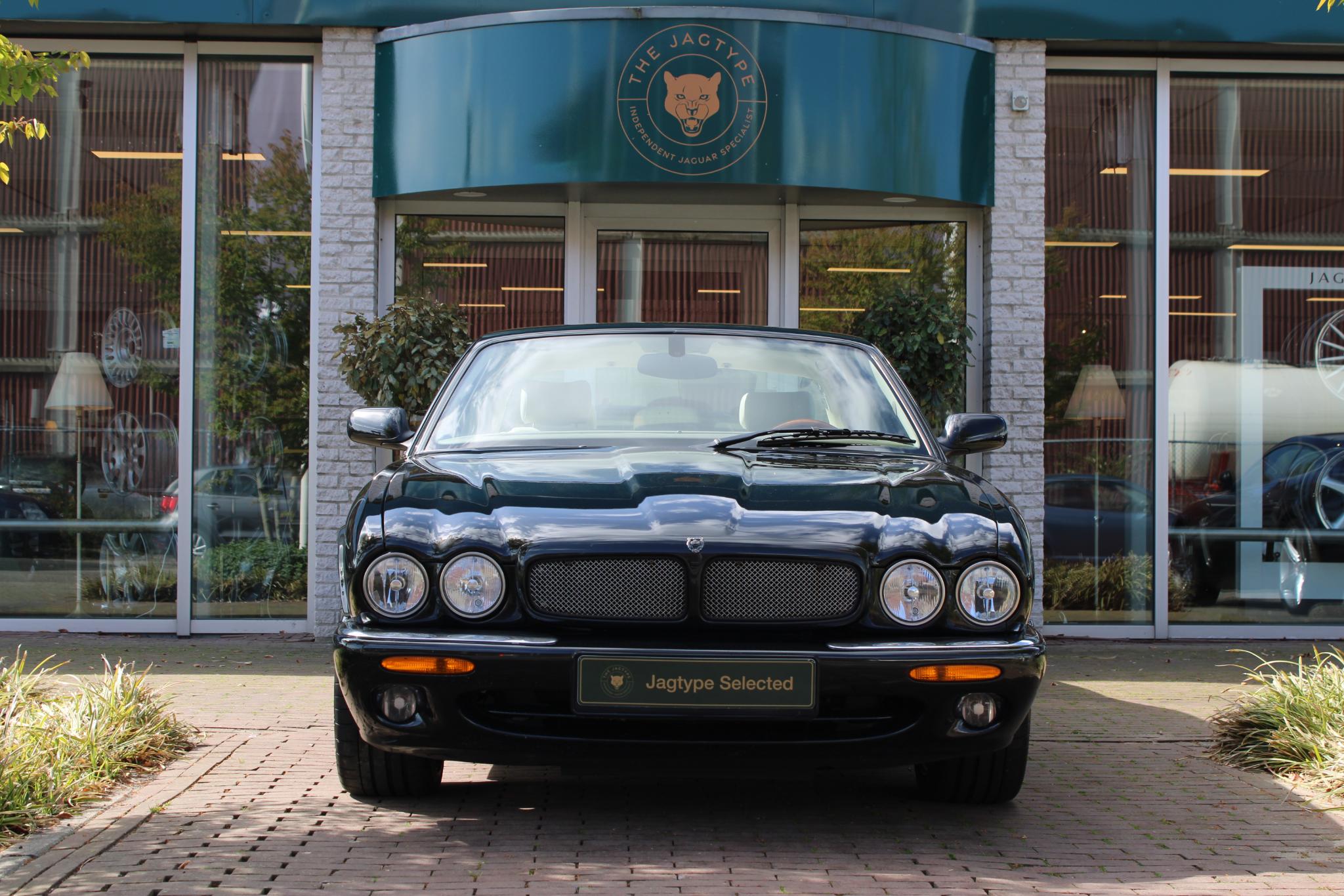 Jaguar XJR 4.0 V8