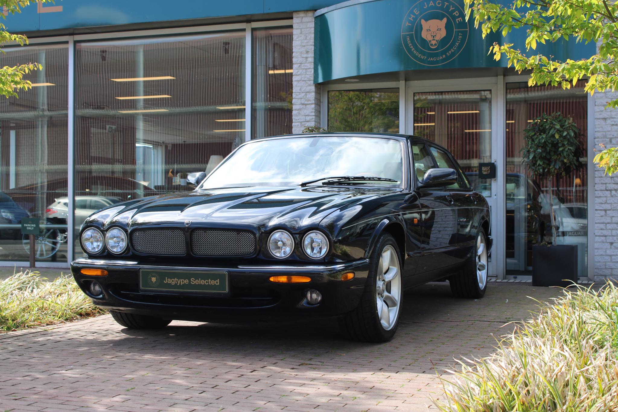 Jaguar XJR 4.0 V8