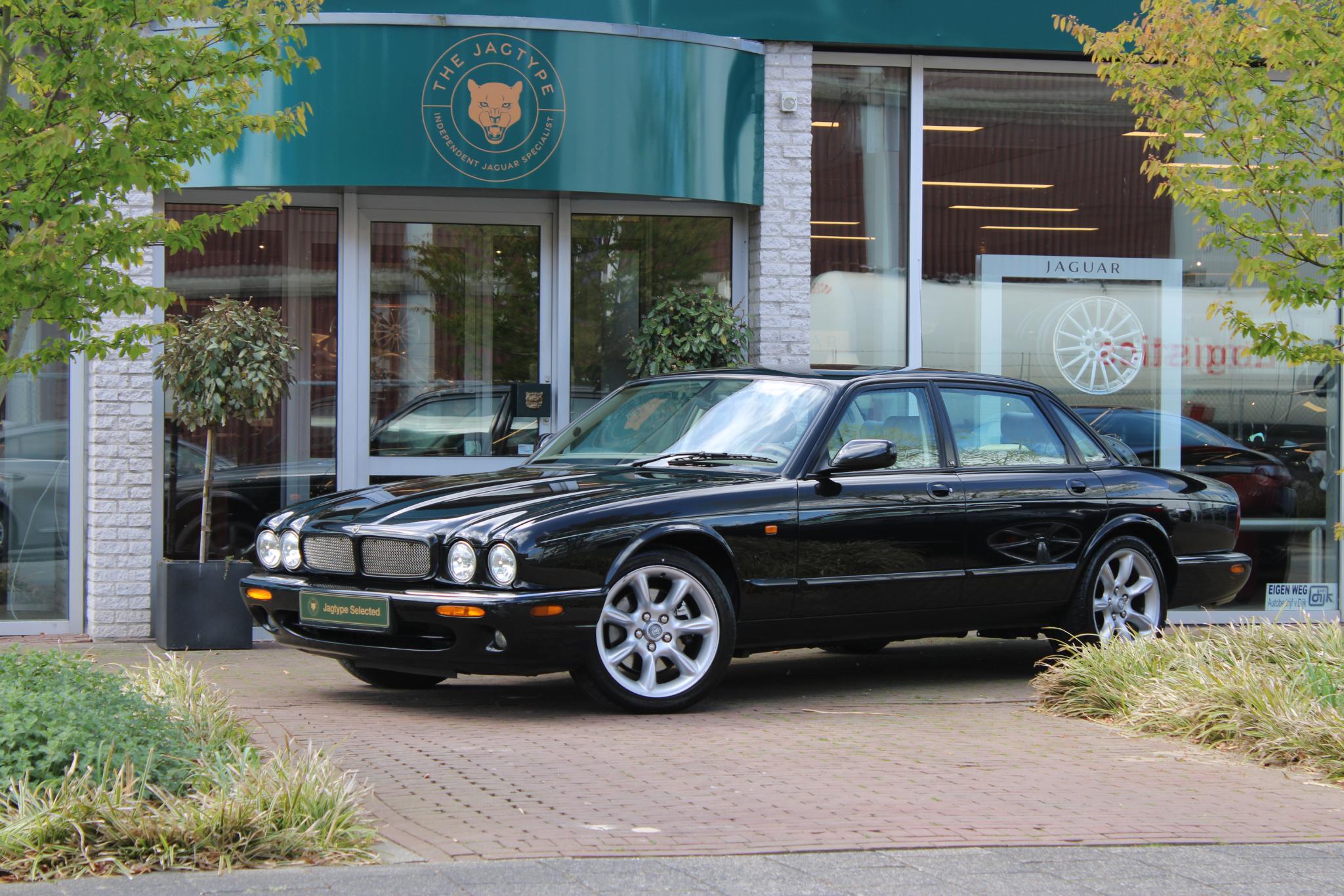 Jaguar XJR 4.0 V8