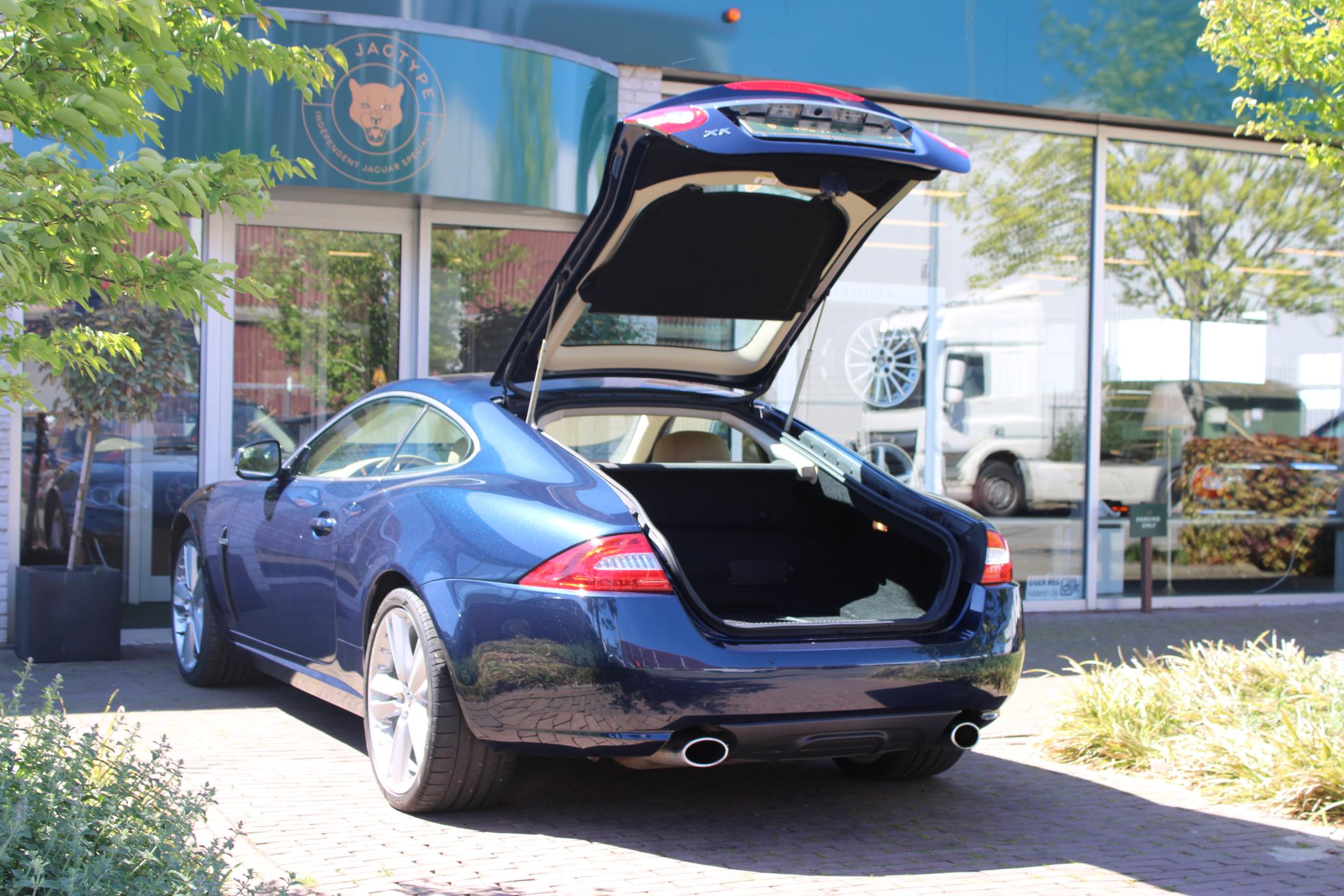 Jaguar XK 5.0 V8 Coupé