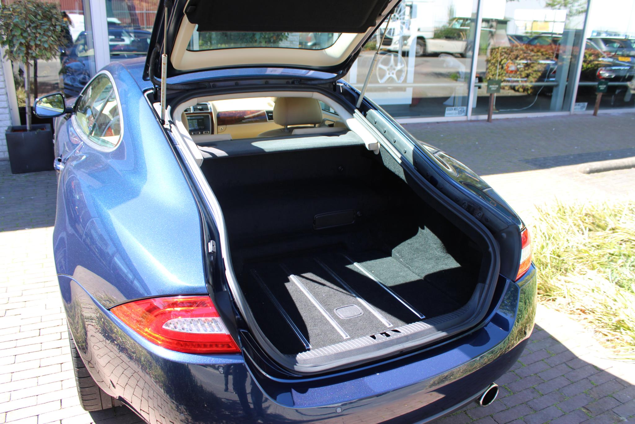 Jaguar XK 5.0 V8 Coupé