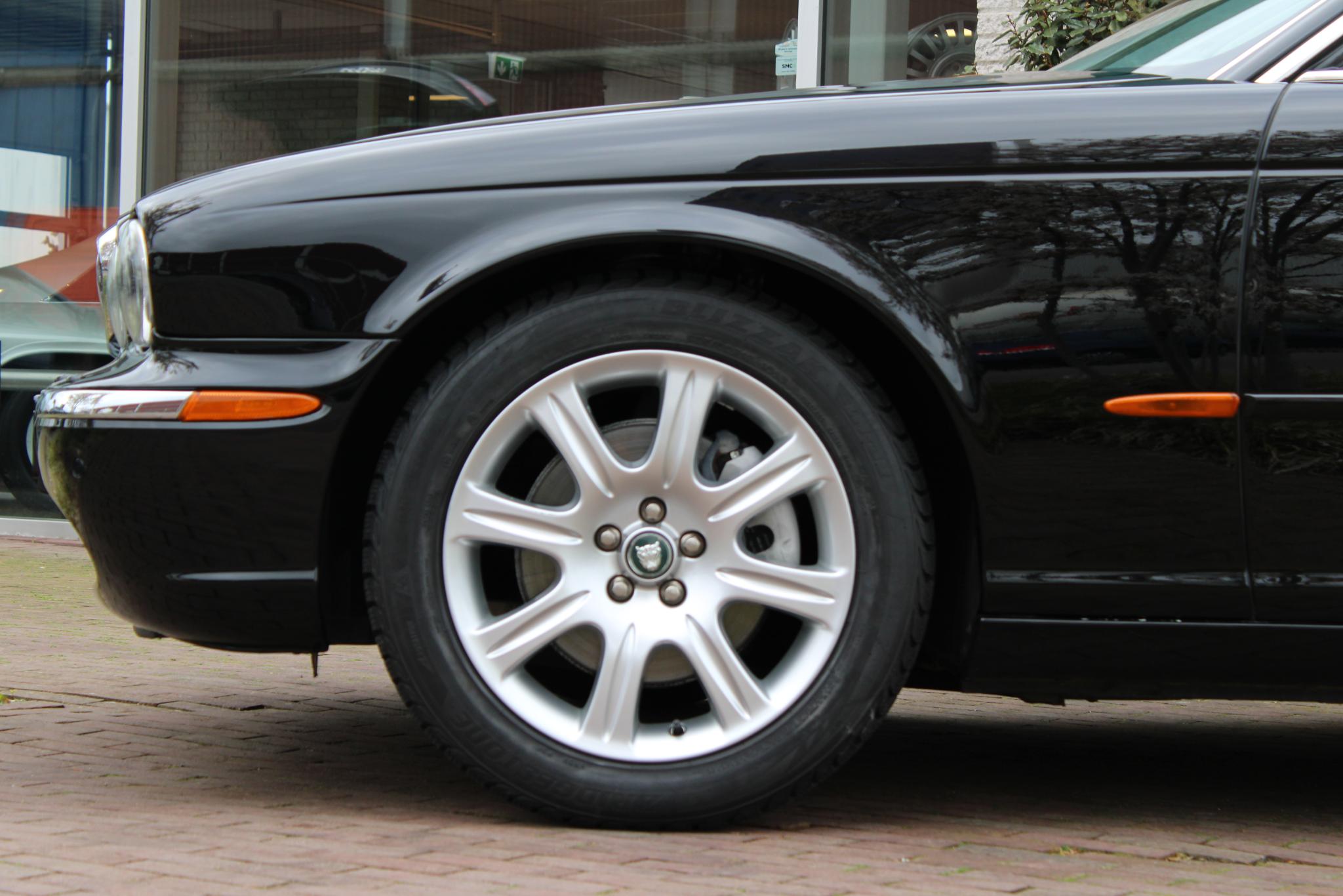 Jaguar XJ 3.0 V6