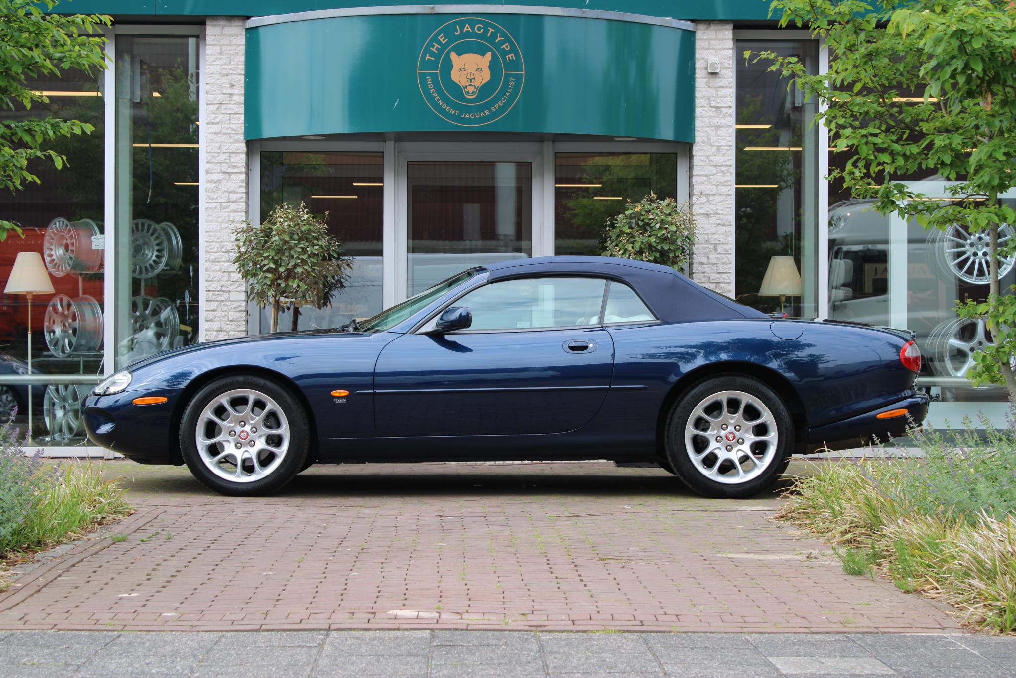 Jaguar XKR 4.0 V8 Convertible