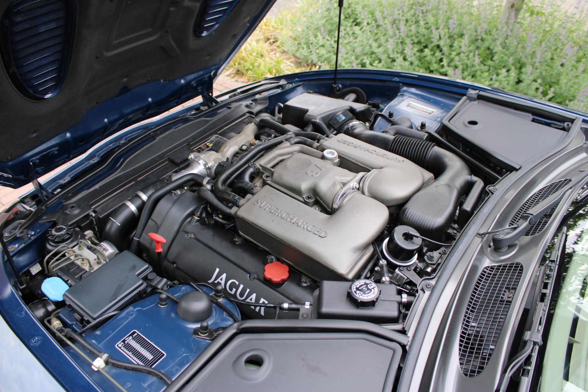 Jaguar XKR 4.0 V8 Convertible