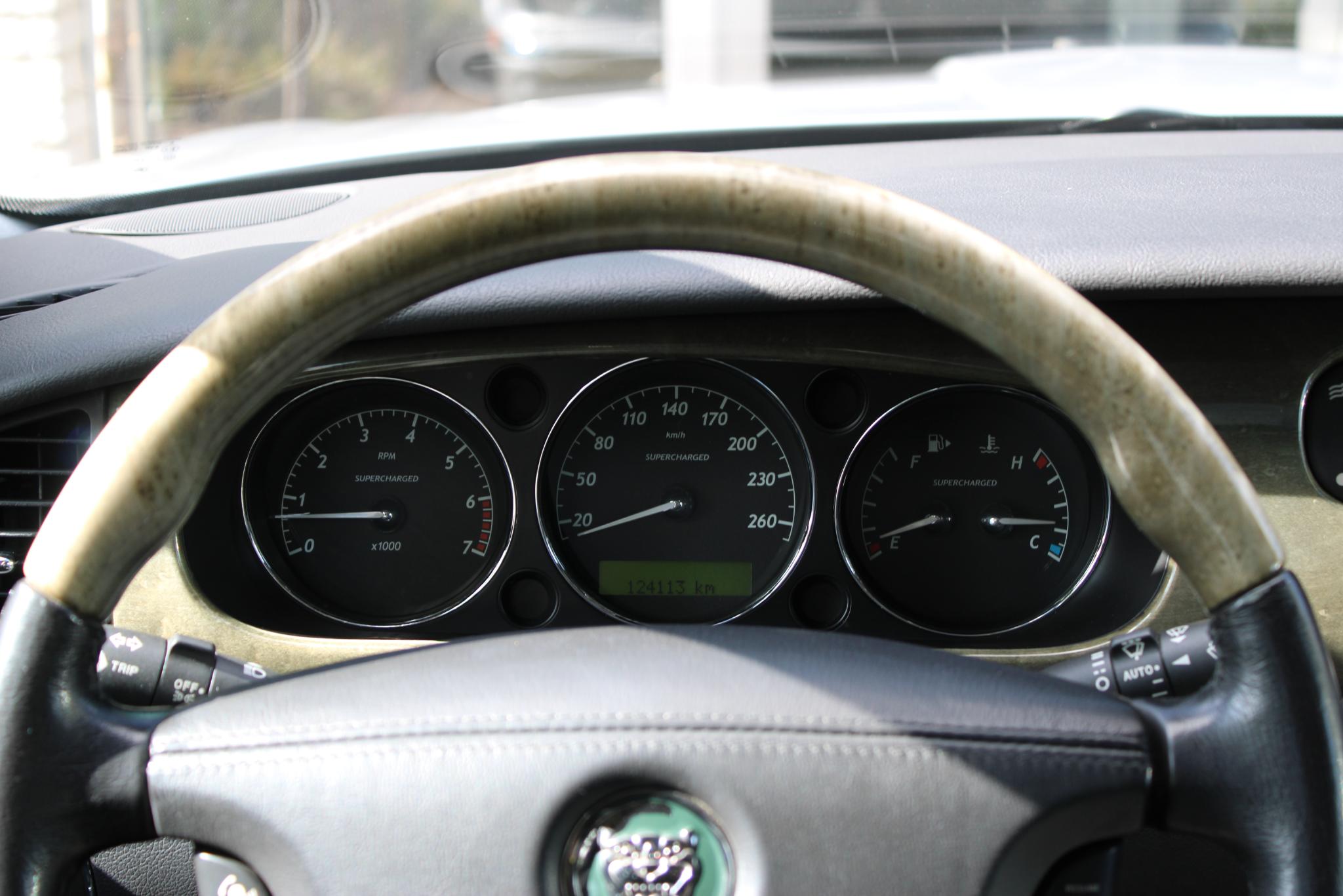 Jaguar XJ 4.2 V8 Super