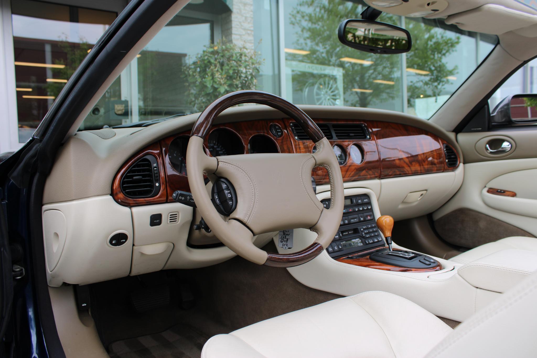 Jaguar XKR 4.0 V8 Convertible