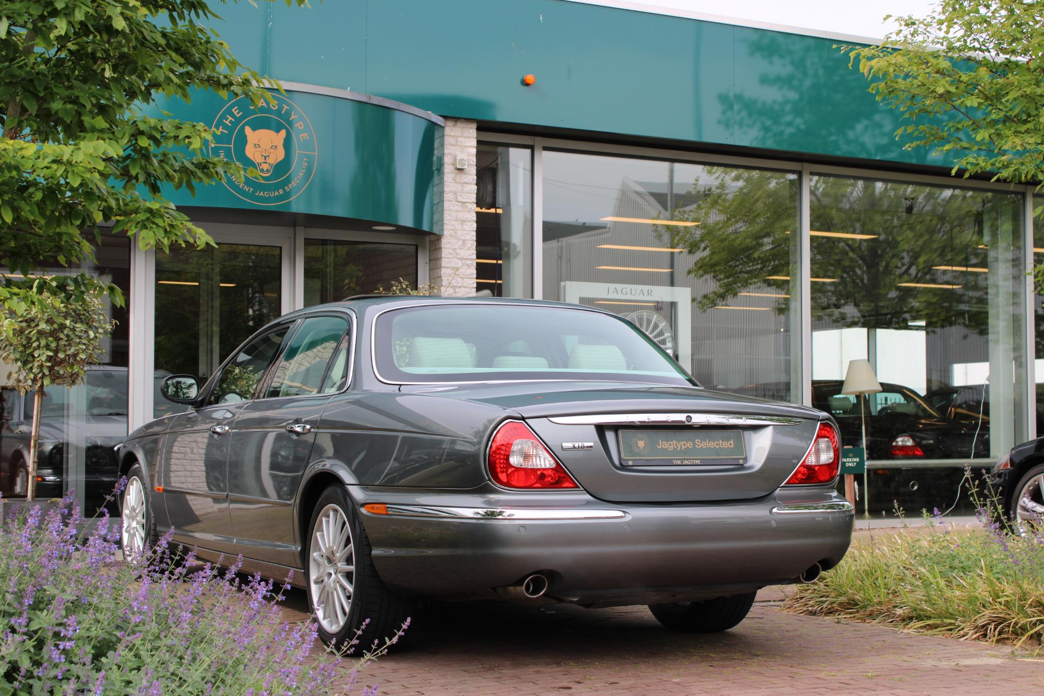Jaguar XJ 4.2 V8 Executive