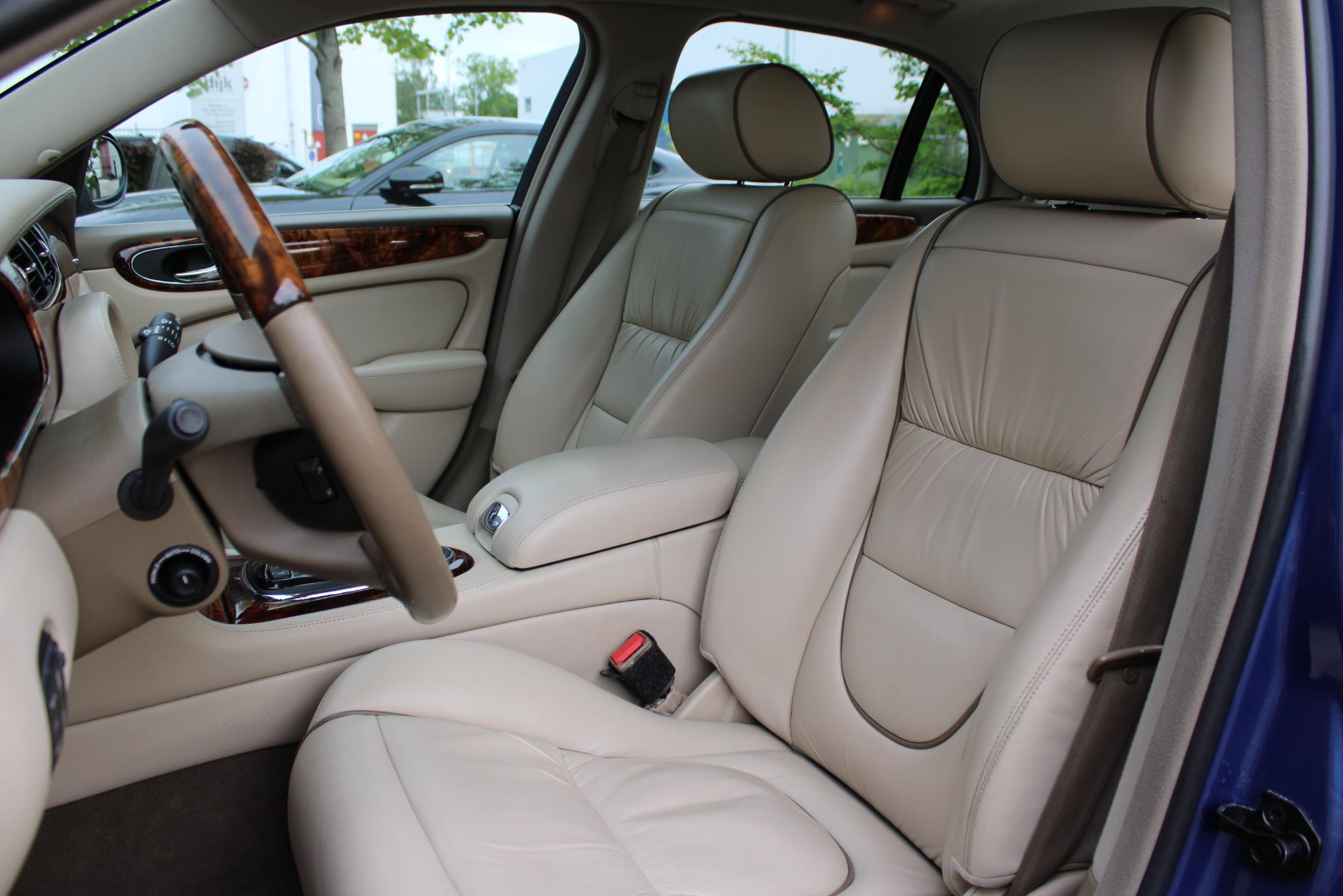 Jaguar XJ 4.2 V8 Super
