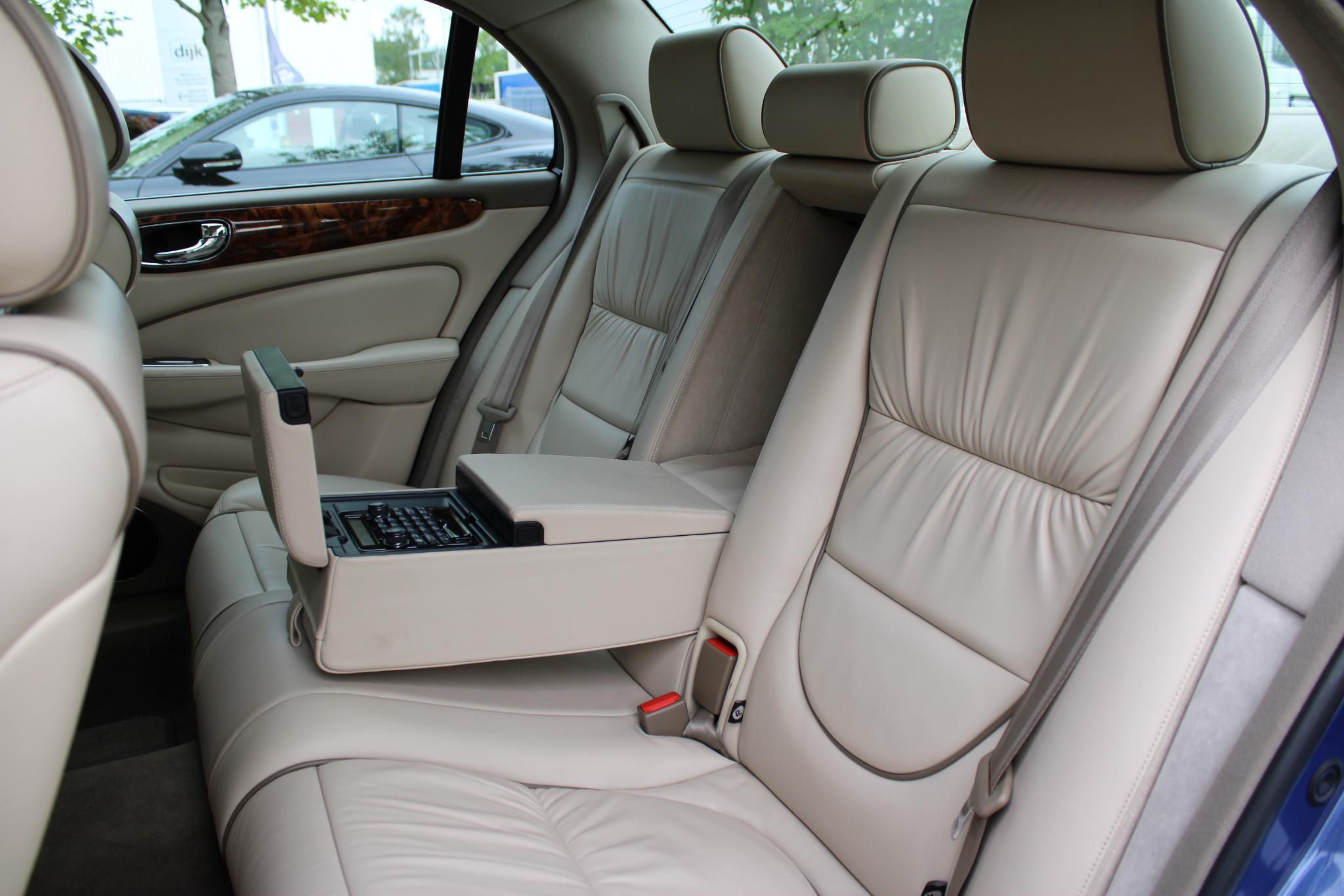 Jaguar XJ 4.2 V8 Super