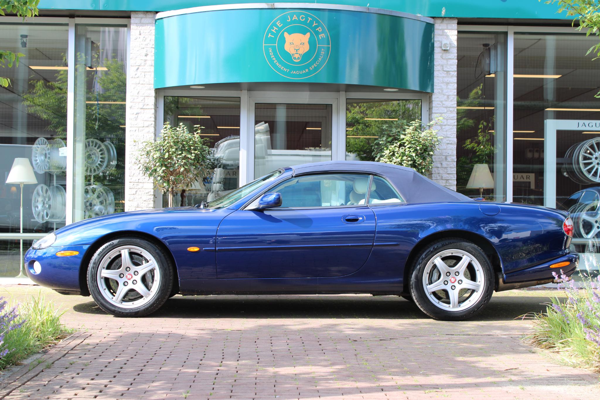 Jaguar XKR 4.0 V8 Convertible