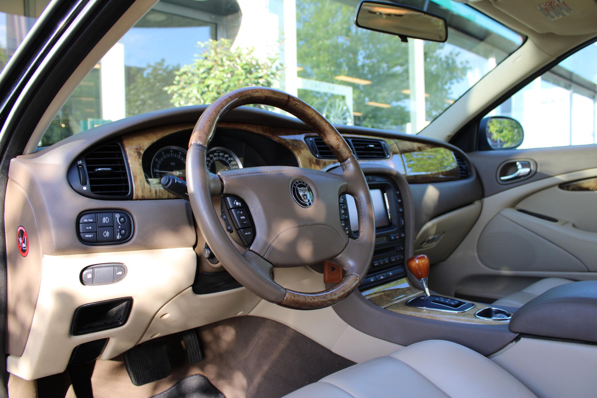 Jaguar S-type 2.5 V6 Midnight