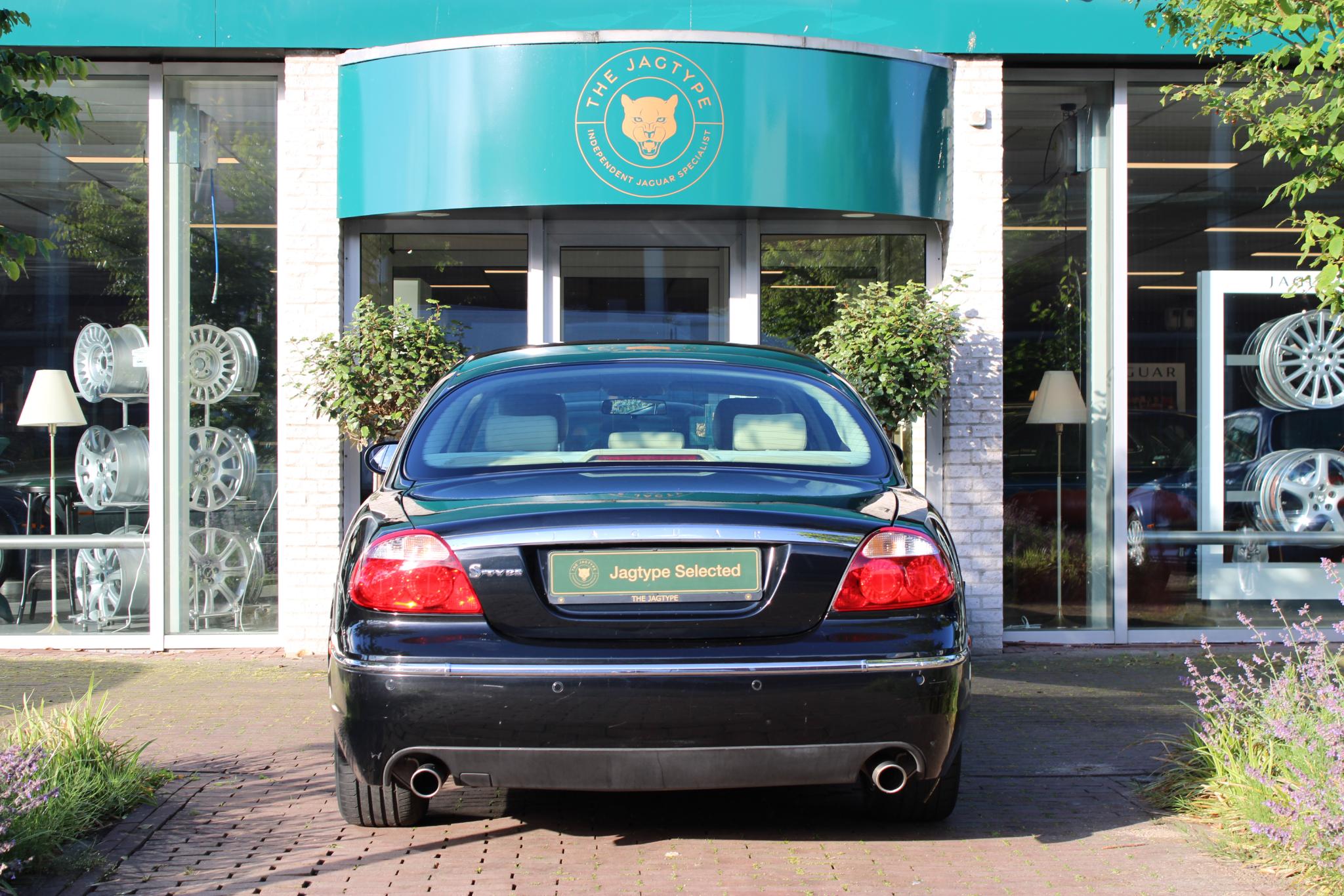 Jaguar S-type 2.5 V6 Midnight